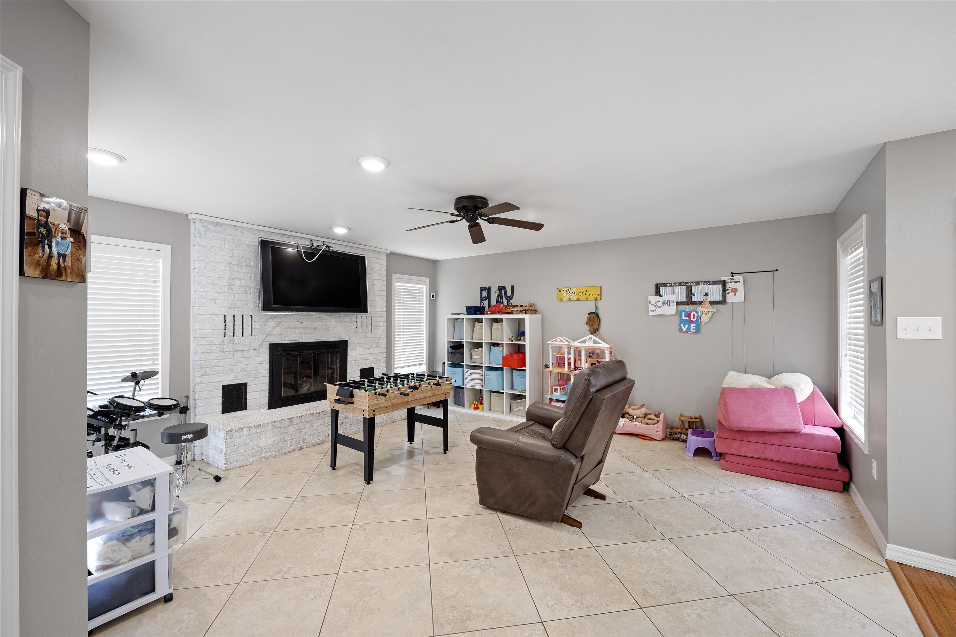 1506 Lands End Pt S  Russellville, AR