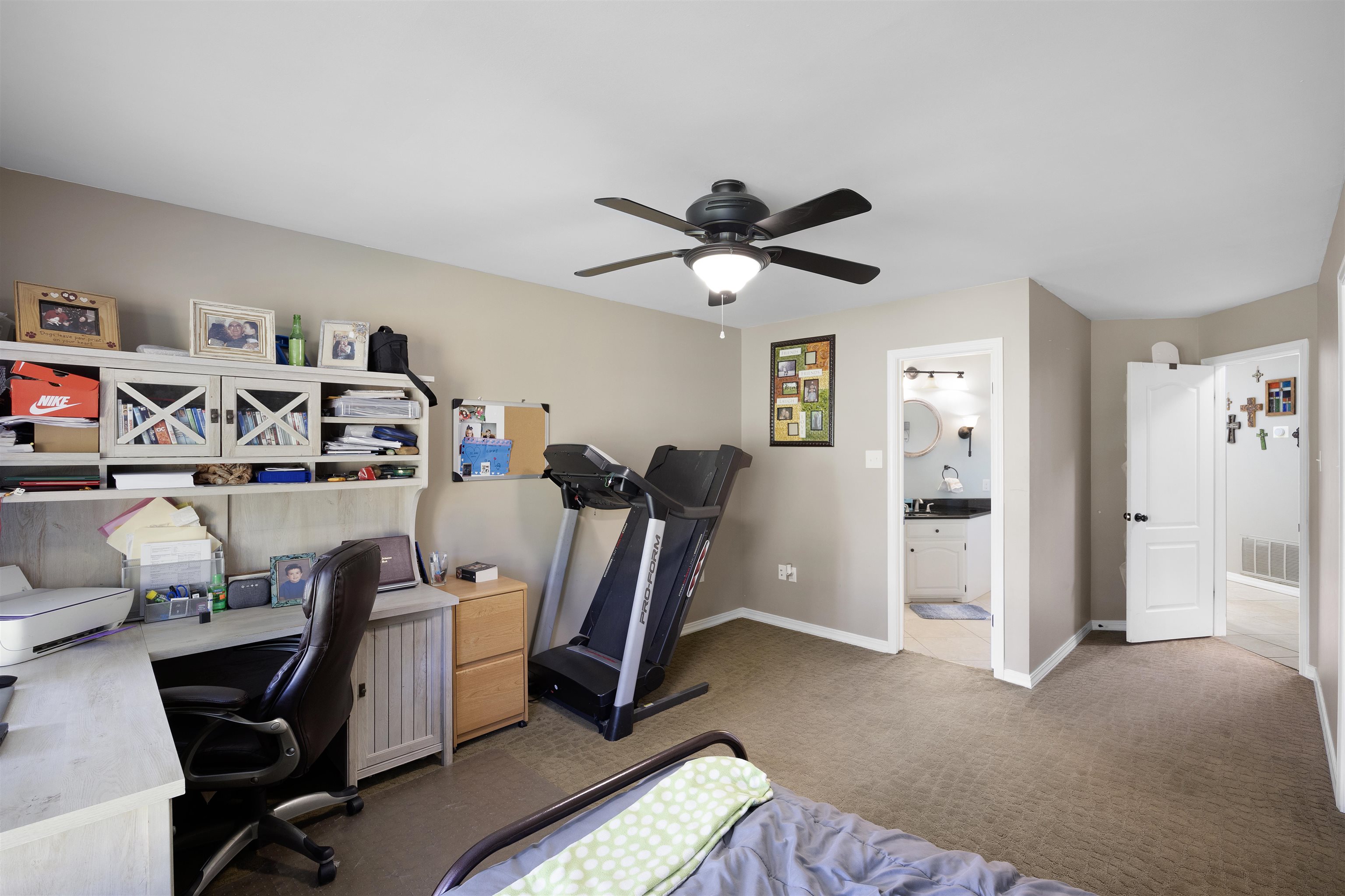 1506 Lands End Pt S  Russellville, AR