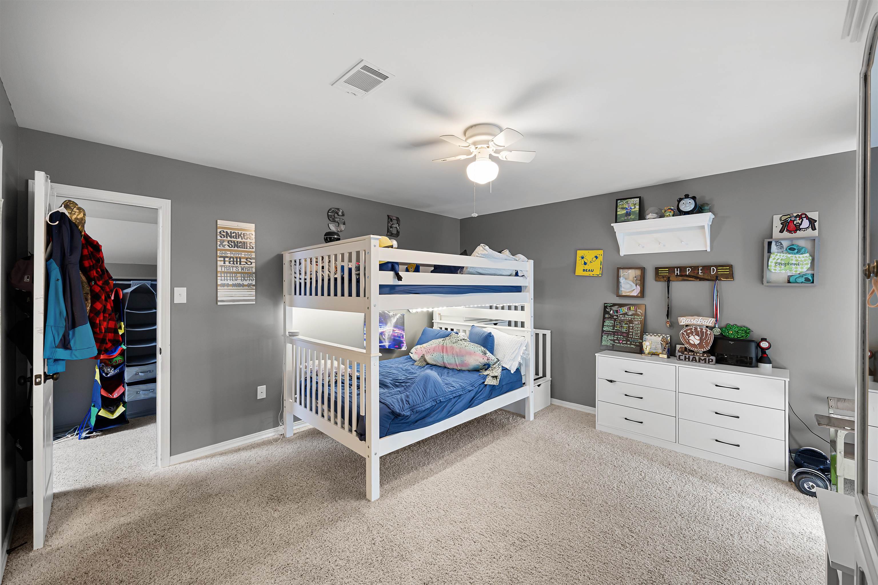 1506 Lands End Pt S  Russellville, AR
