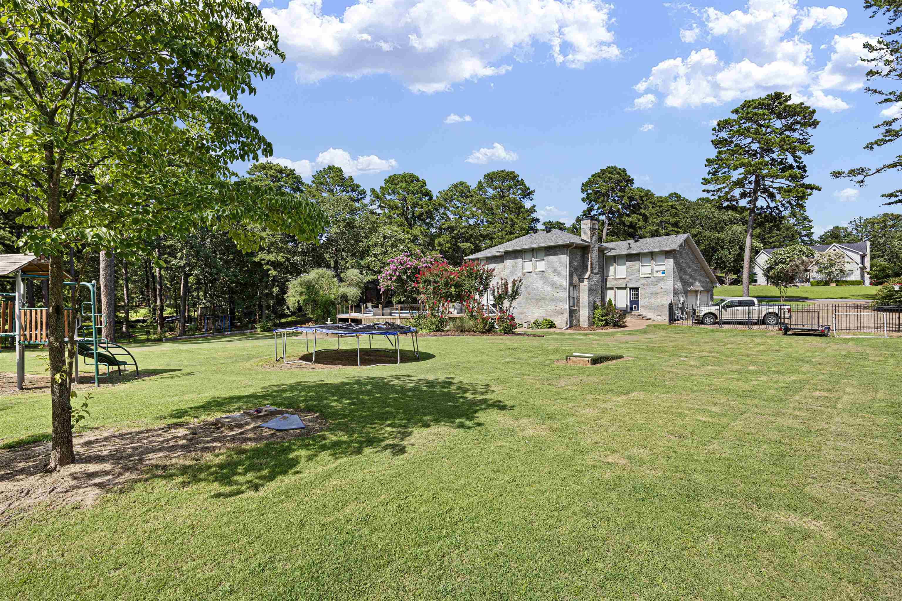 1506 Lands End Pt S  Russellville, AR