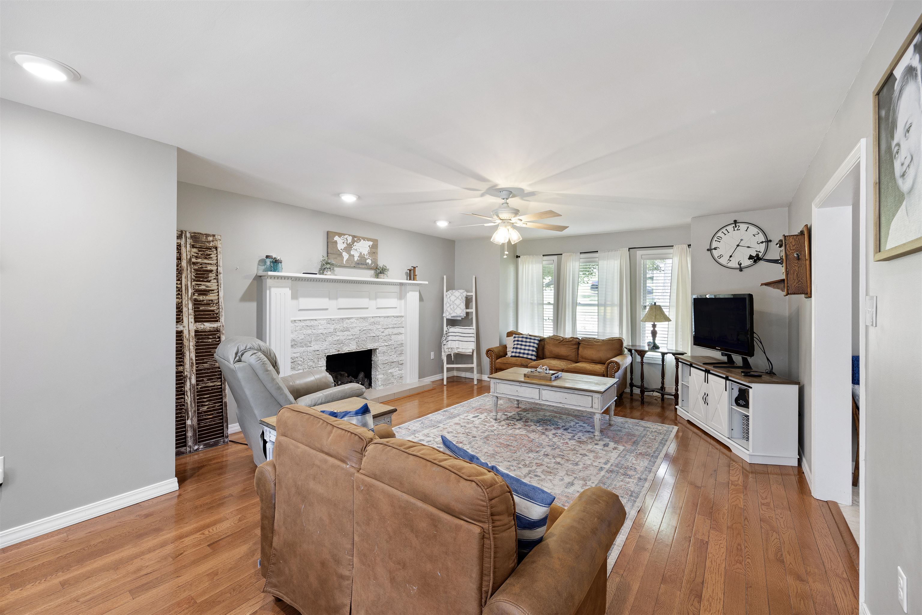 1506 Lands End Pt S  Russellville, AR