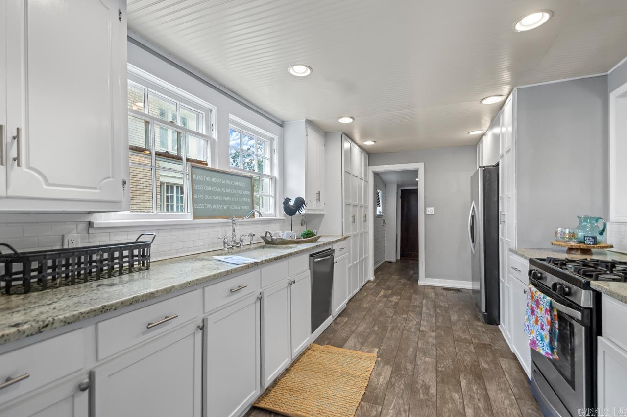 272 Plainview  North Little Rock, AR