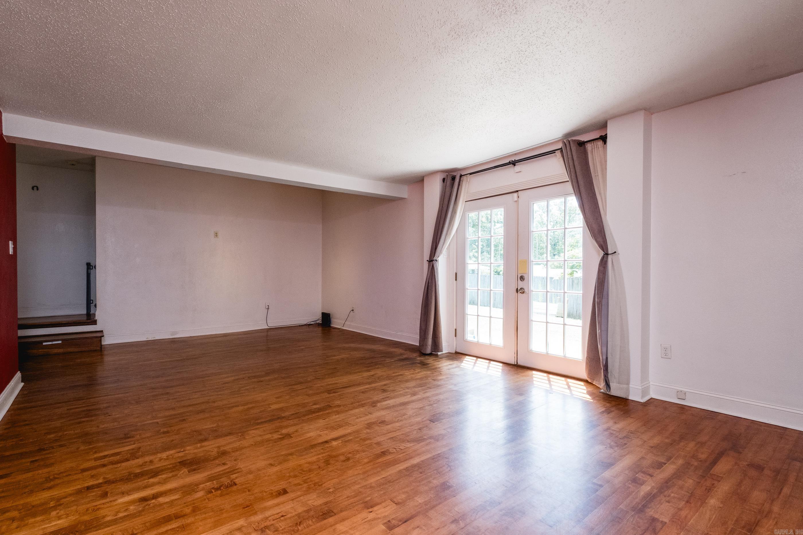 1 Spring Grove  Sherwood, AR