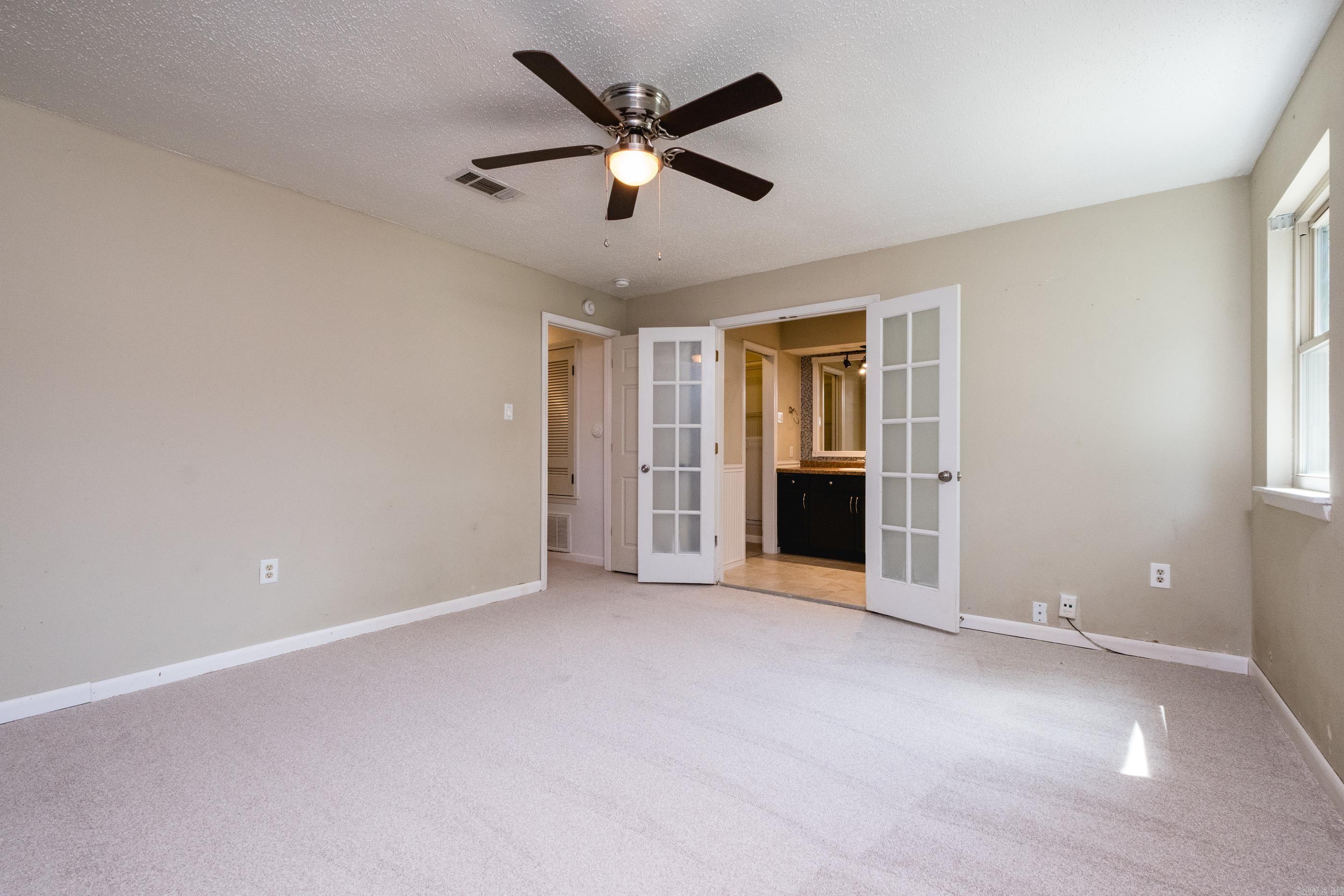 1 Spring Grove  Sherwood, AR
