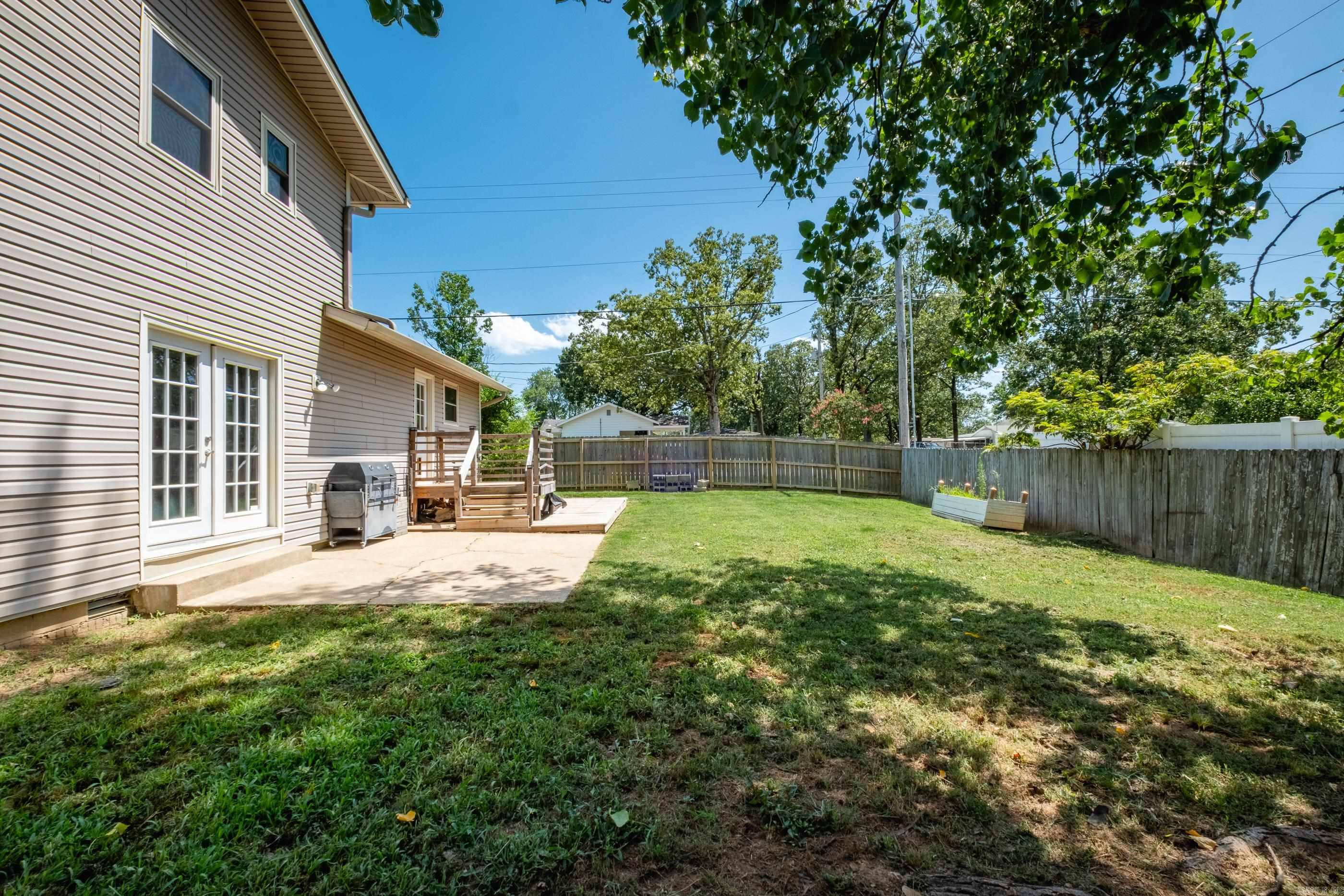 1 Spring Grove  Sherwood, AR