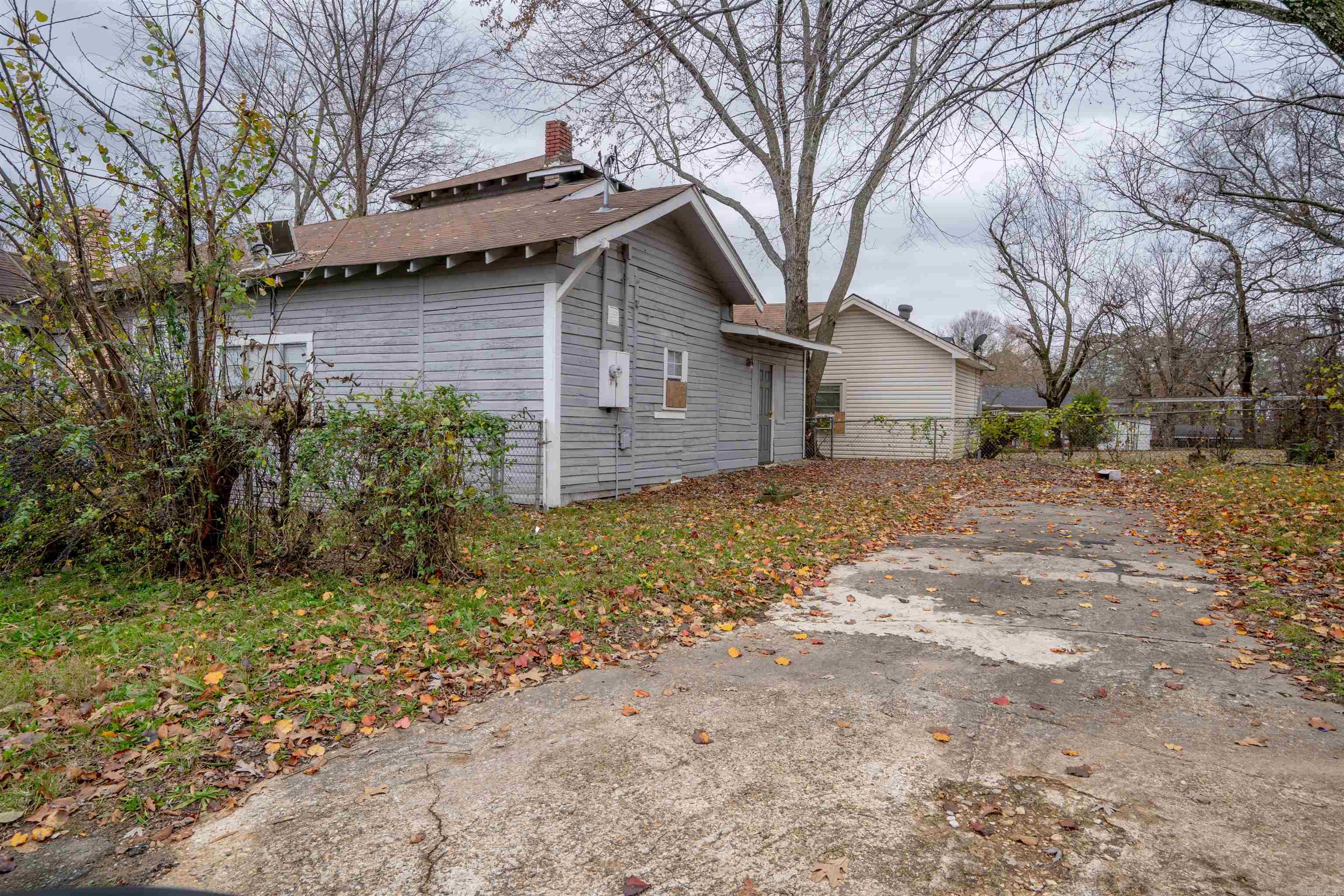 4300 W 17th  Little Rock, AR