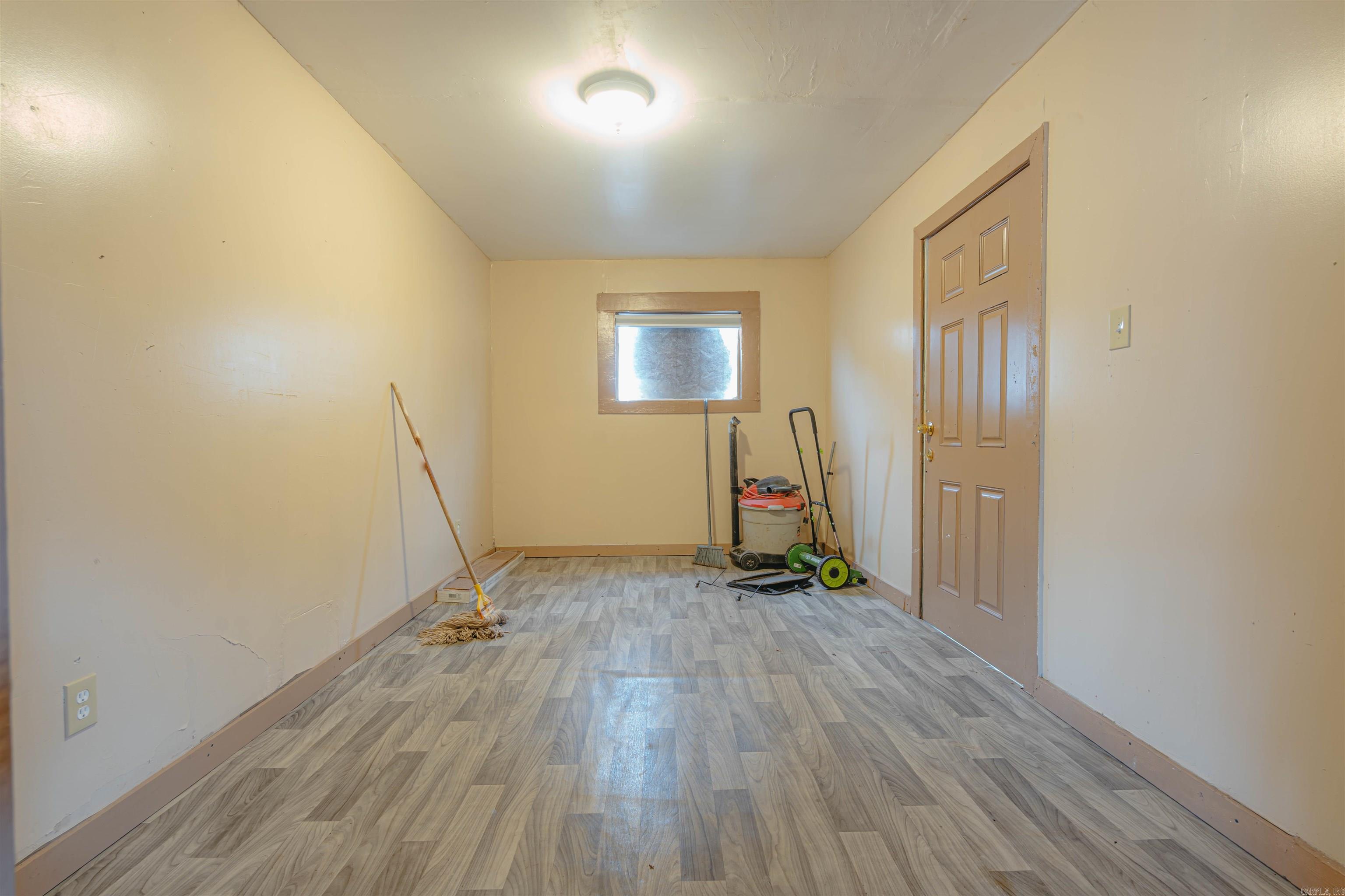 4300 W 17th  Little Rock, AR