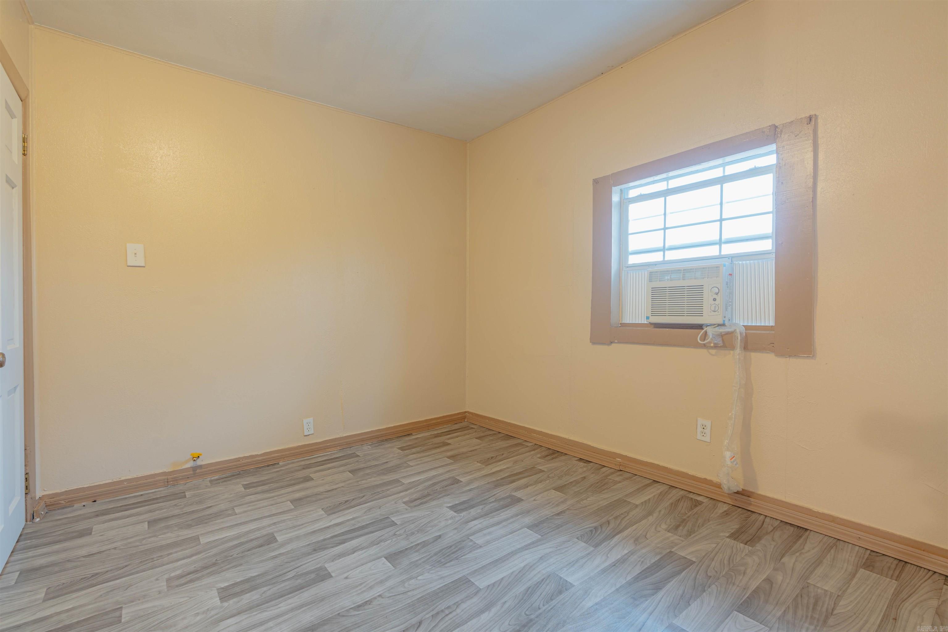 4300 W 17th  Little Rock, AR