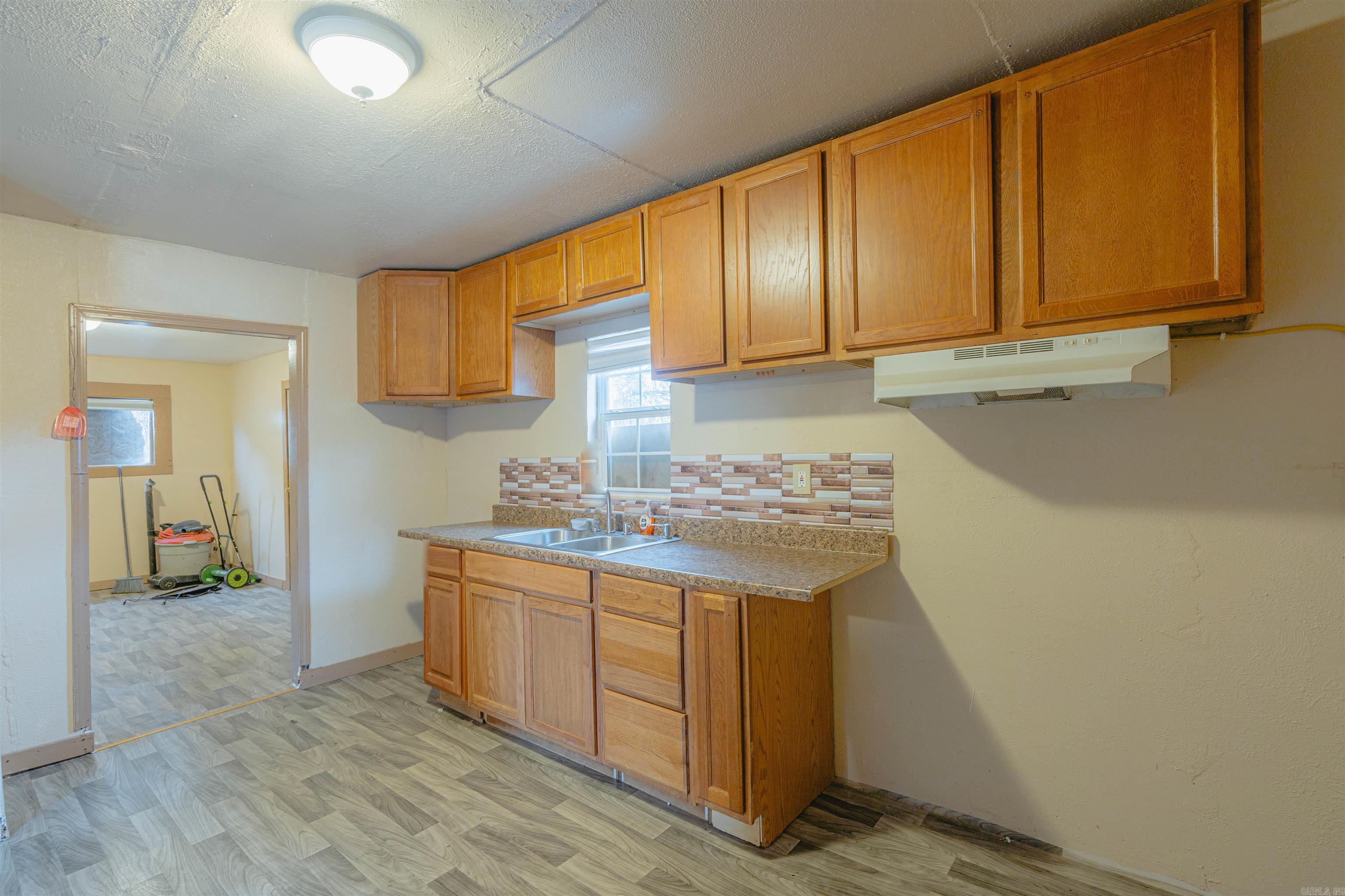 4300 W 17th  Little Rock, AR