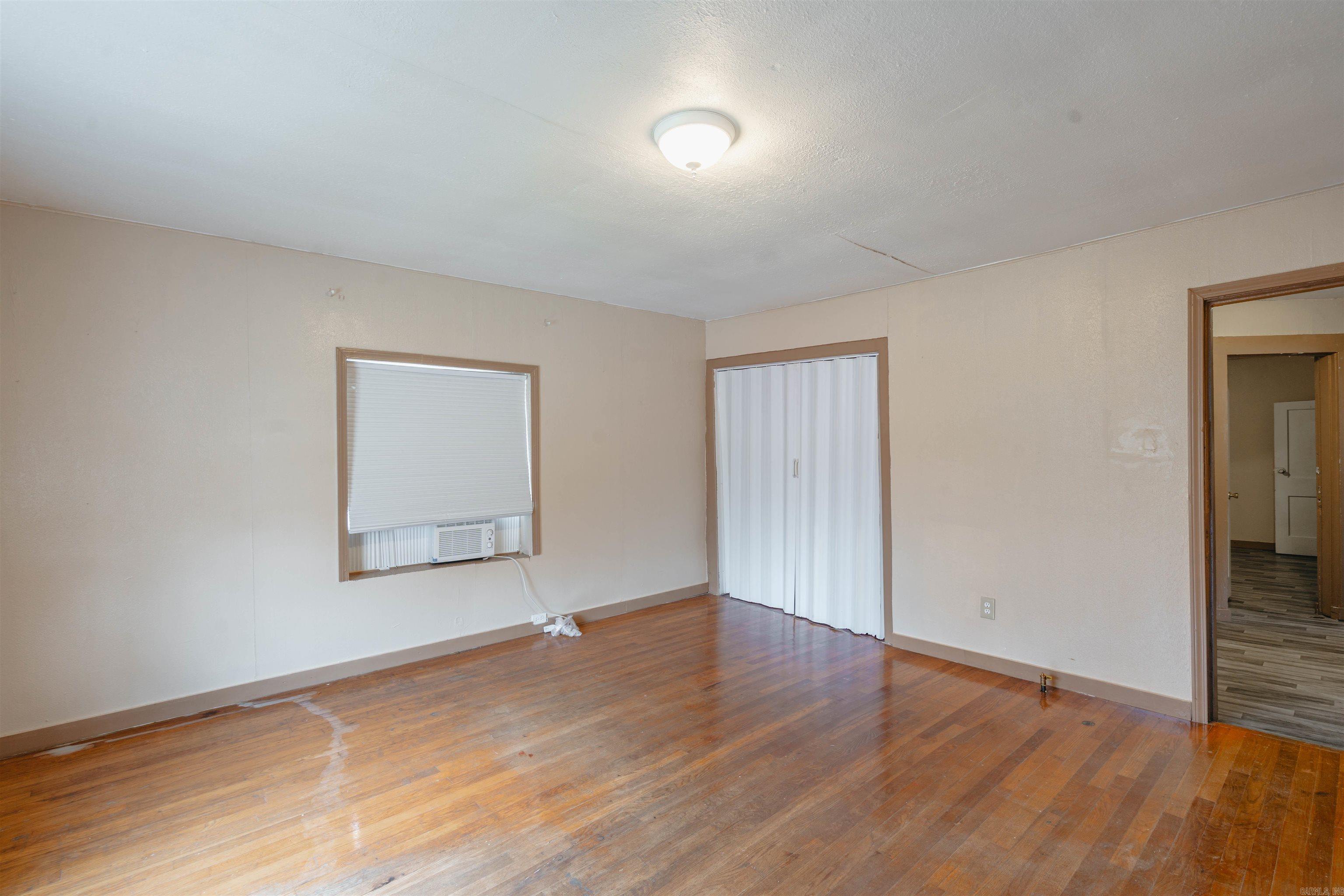 4300 W 17th  Little Rock, AR
