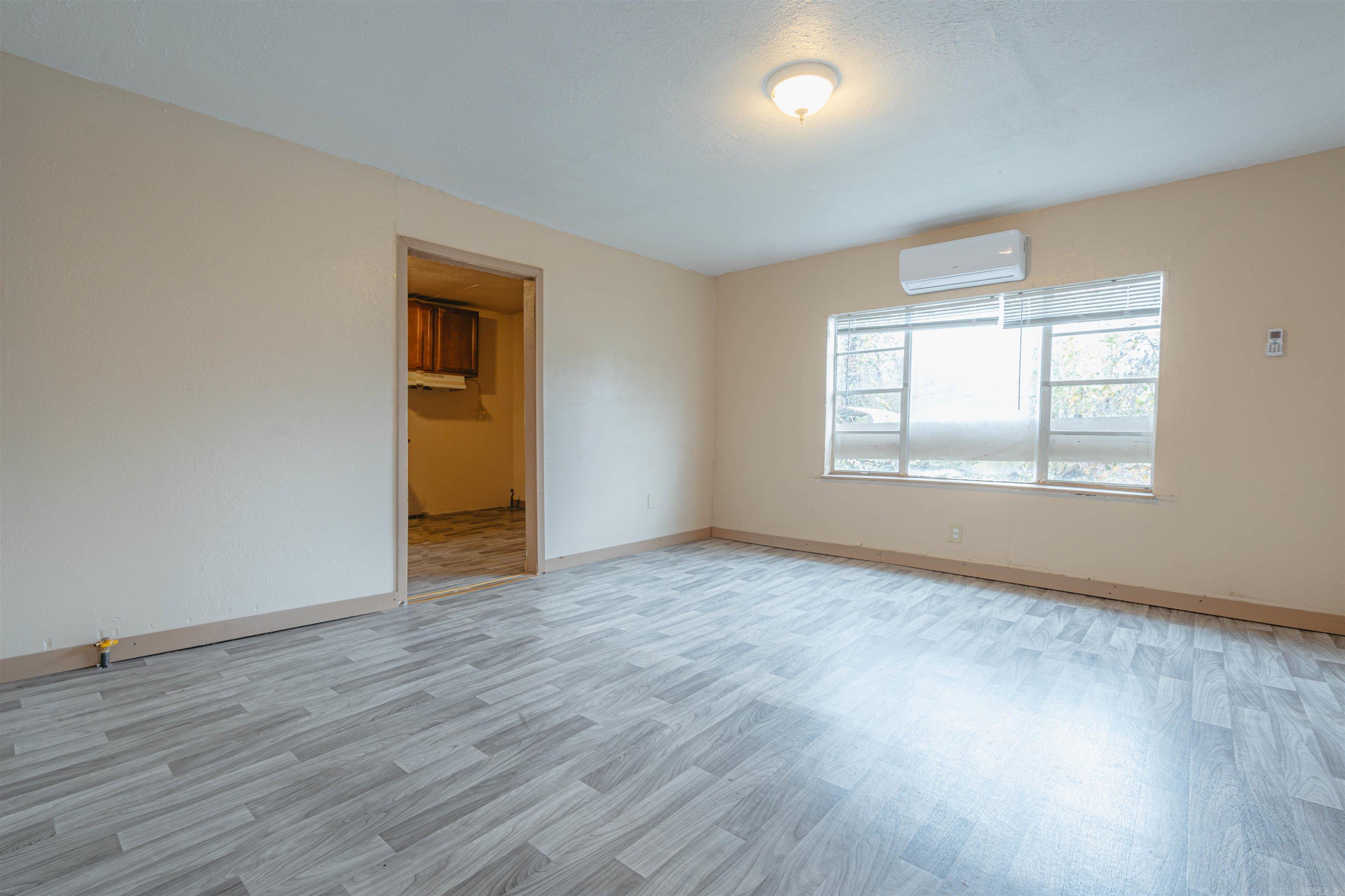 4300 W 17th  Little Rock, AR