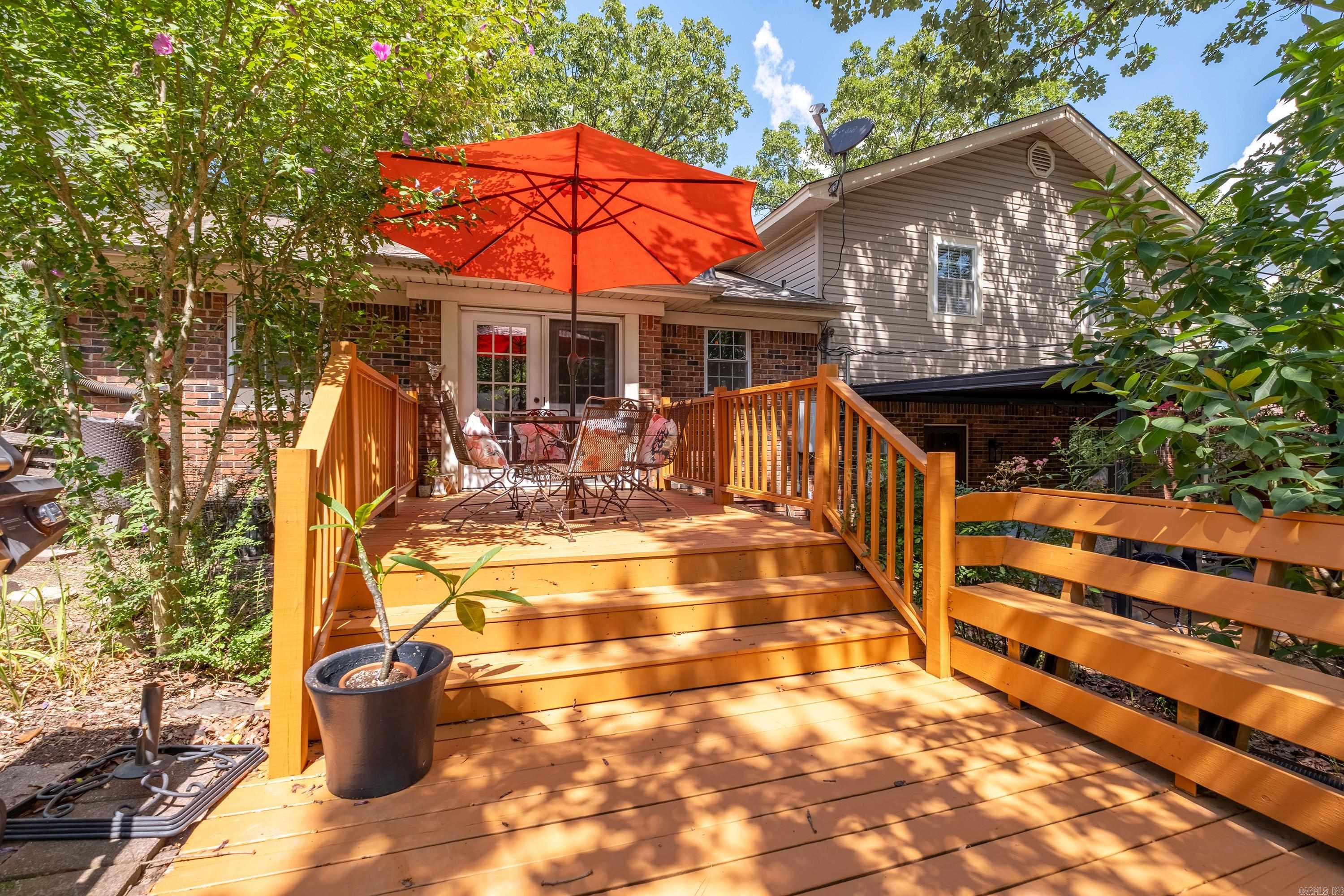 9 Emerald  Little Rock, AR