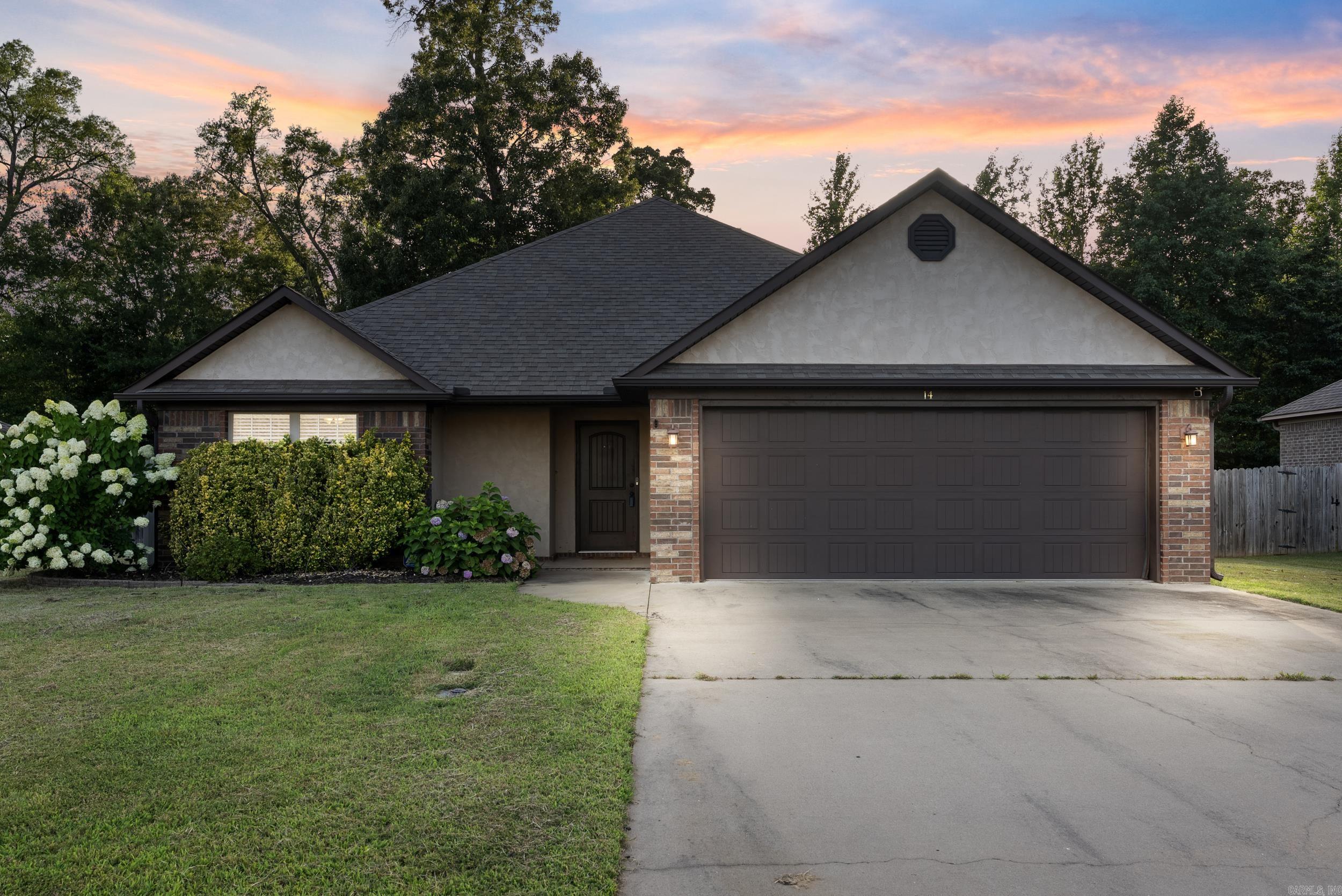 14 Weatherwood  Greenbrier, AR