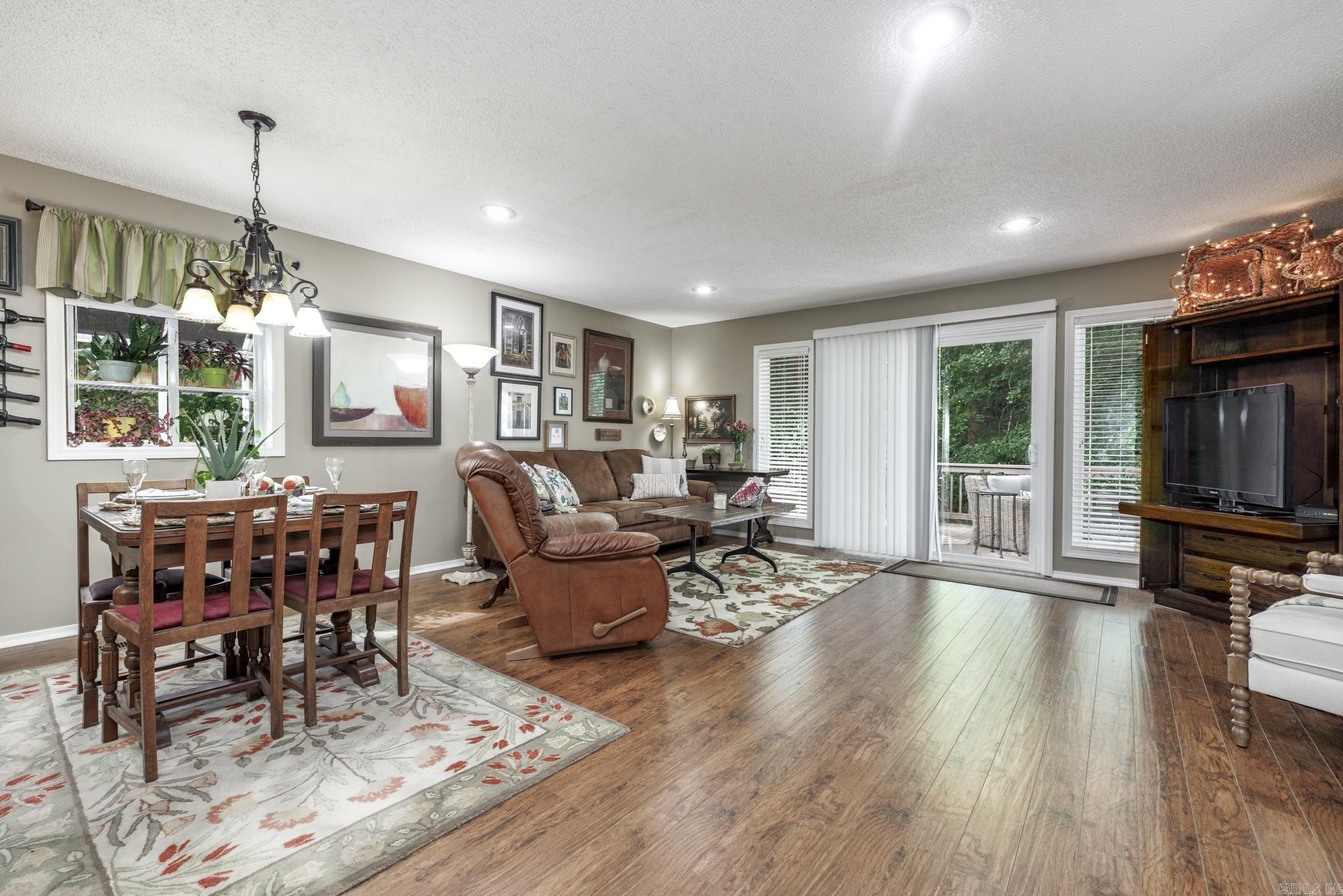 5 Gailosa  Hot Springs Village, AR