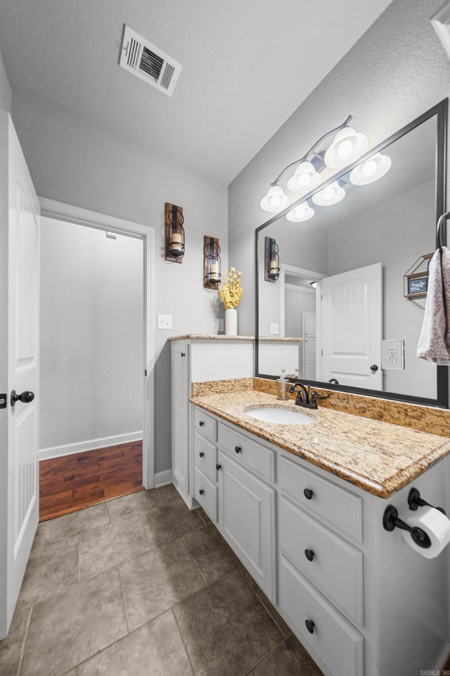 730 Mango Loop  Austin, AR