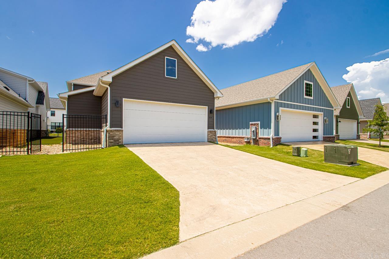 324 Gardens Ln  North Little Rock, AR