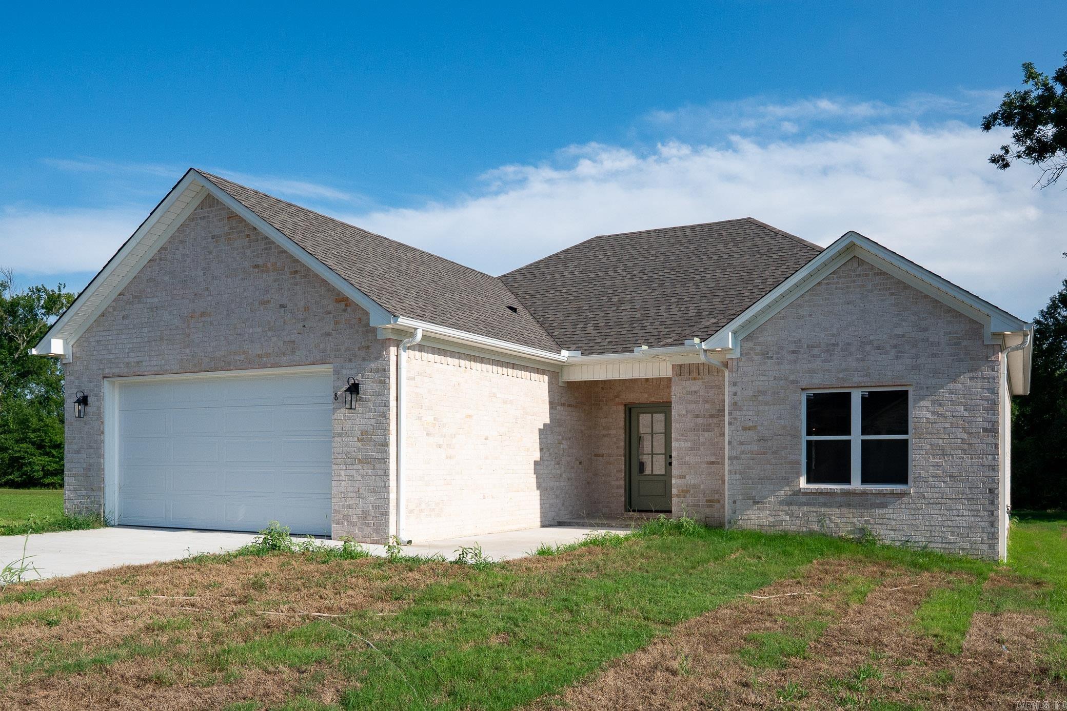 8 Dandelion  Greenbrier, AR