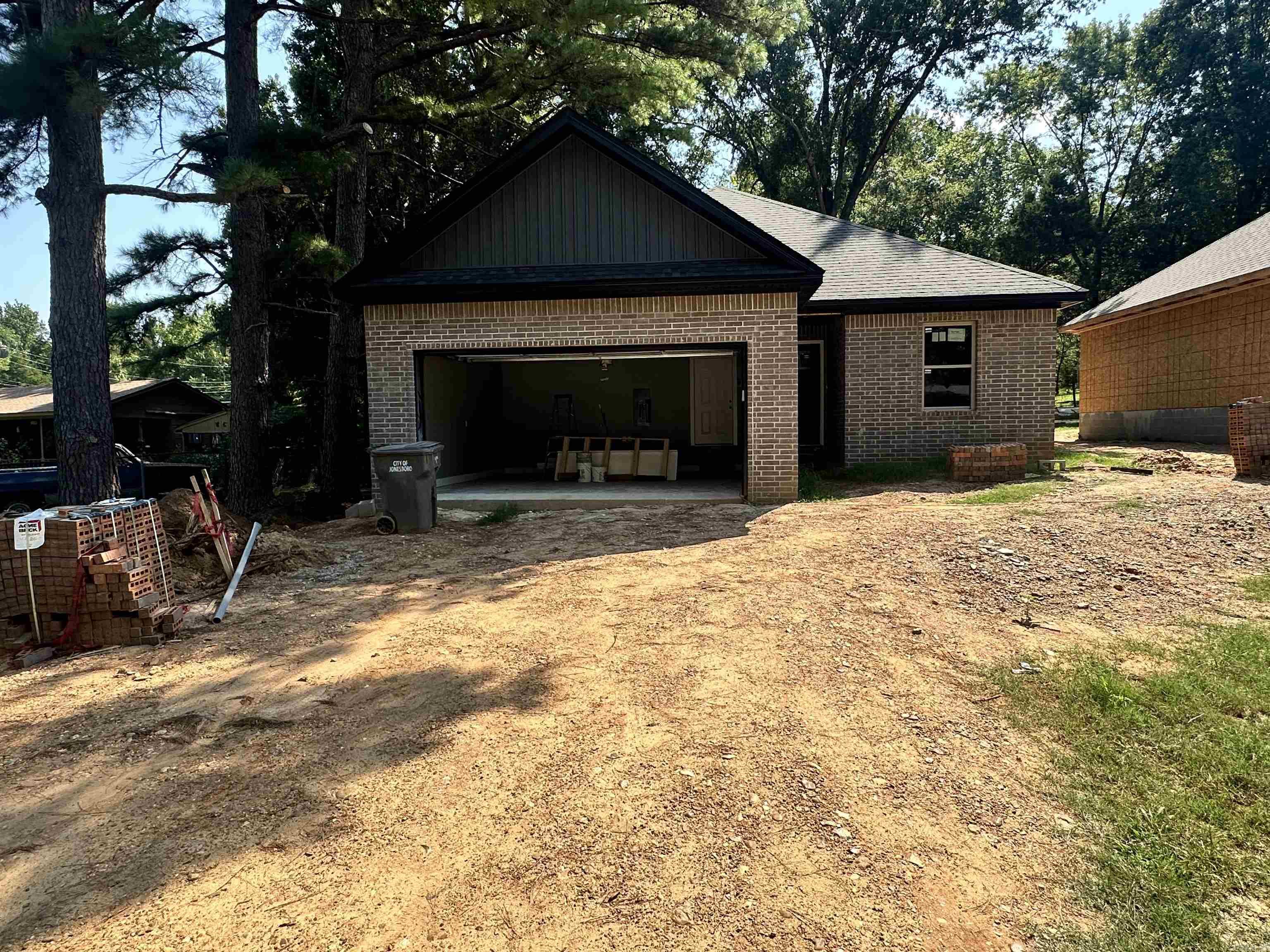 918-A Mays  Jonesboro, AR