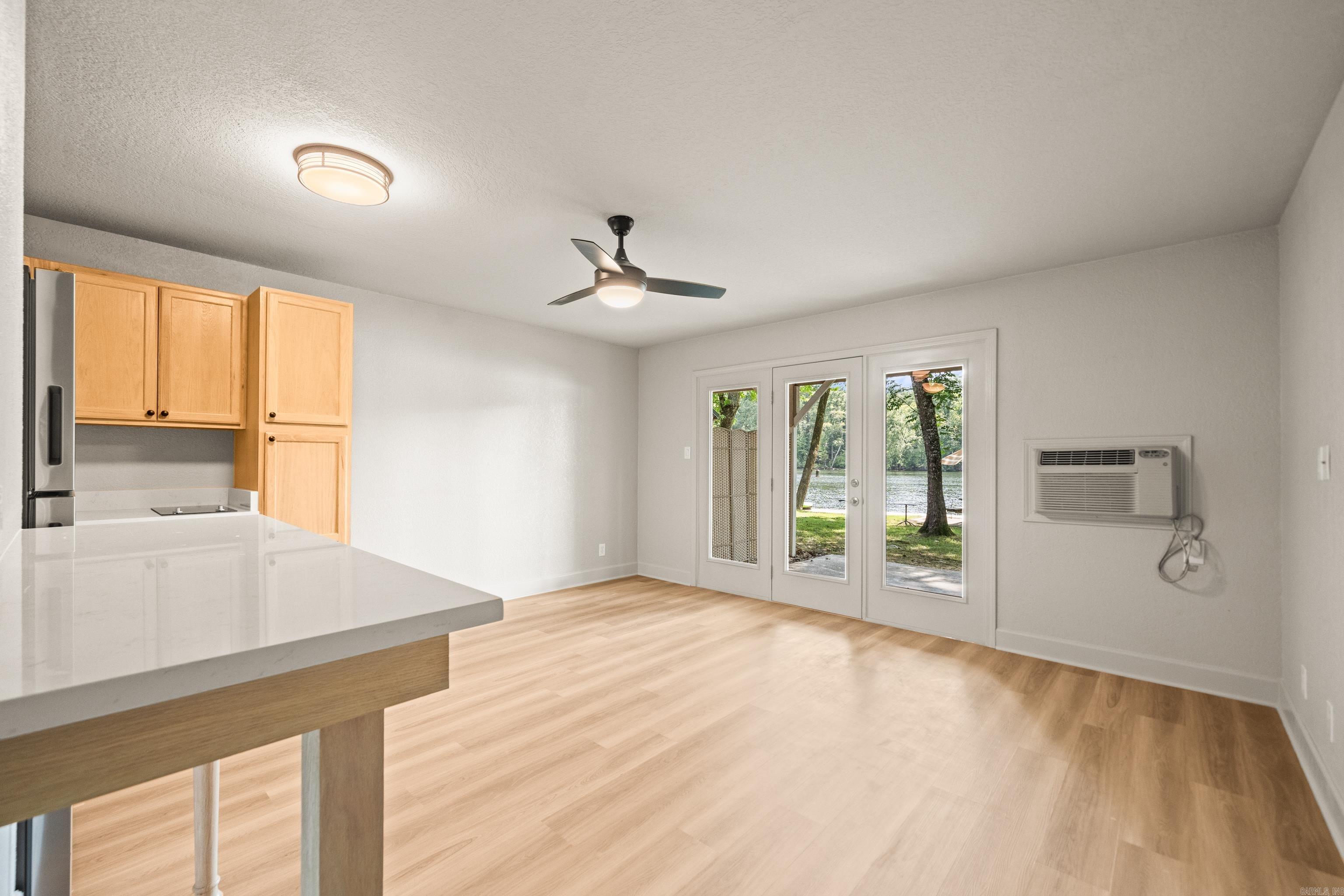183 River Mill  Hot Springs, AR