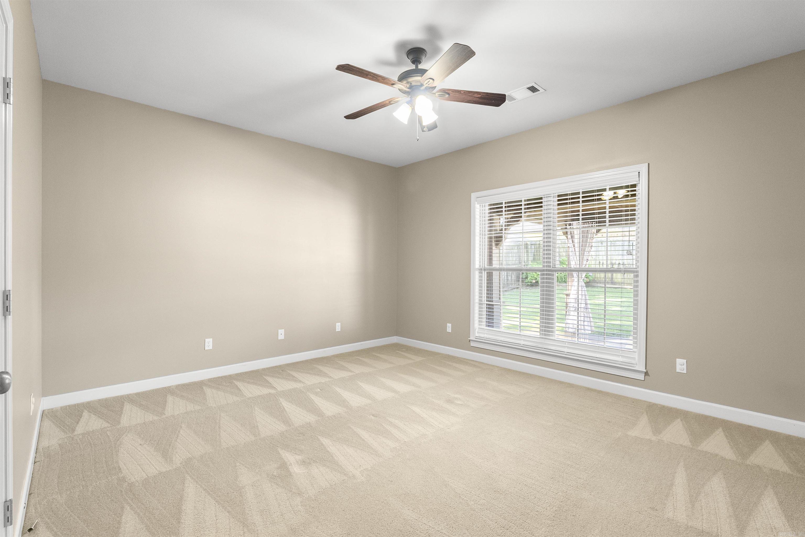 40 Belle River Cir  Maumelle, AR