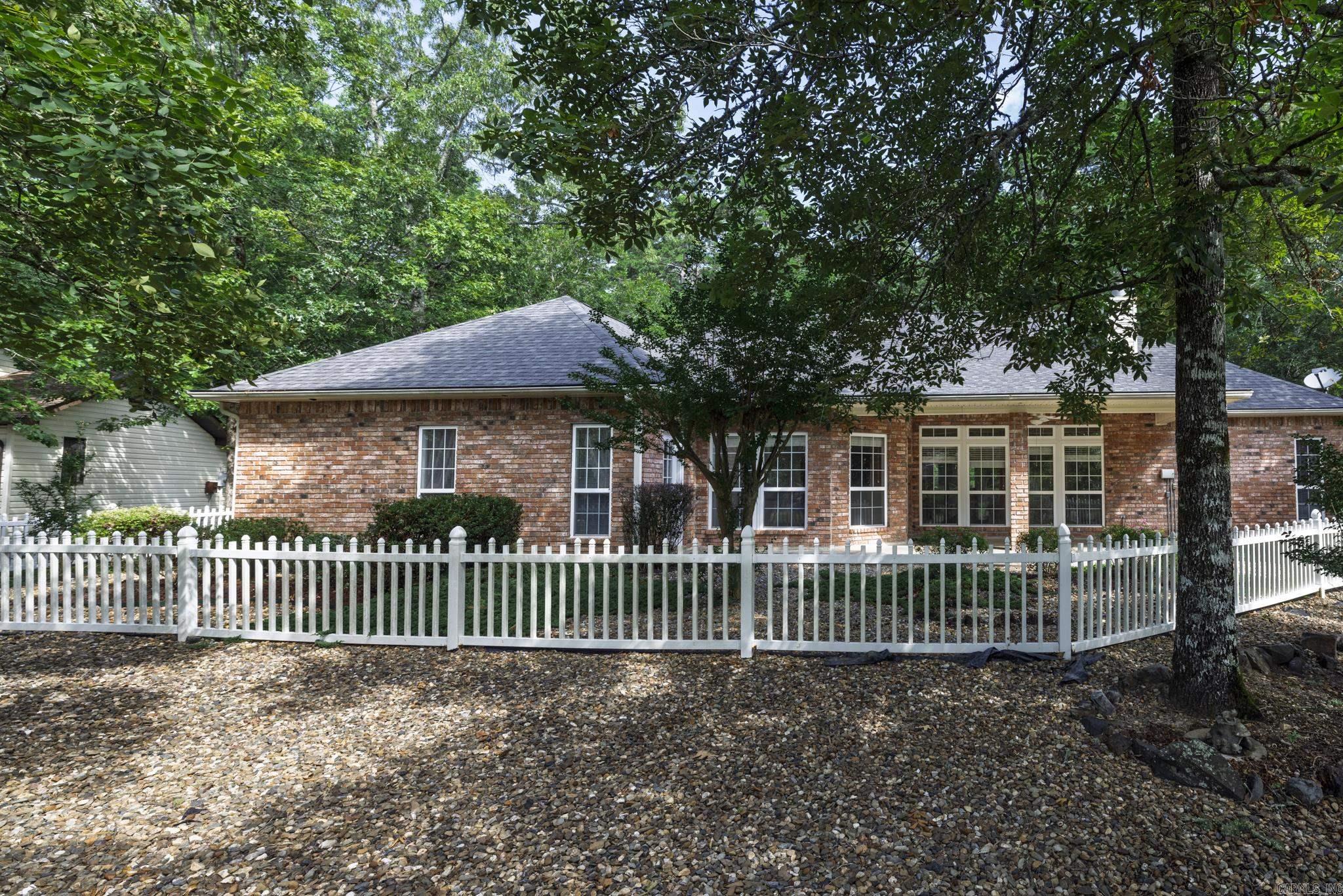 107 Lindura  Hot Springs Village, AR