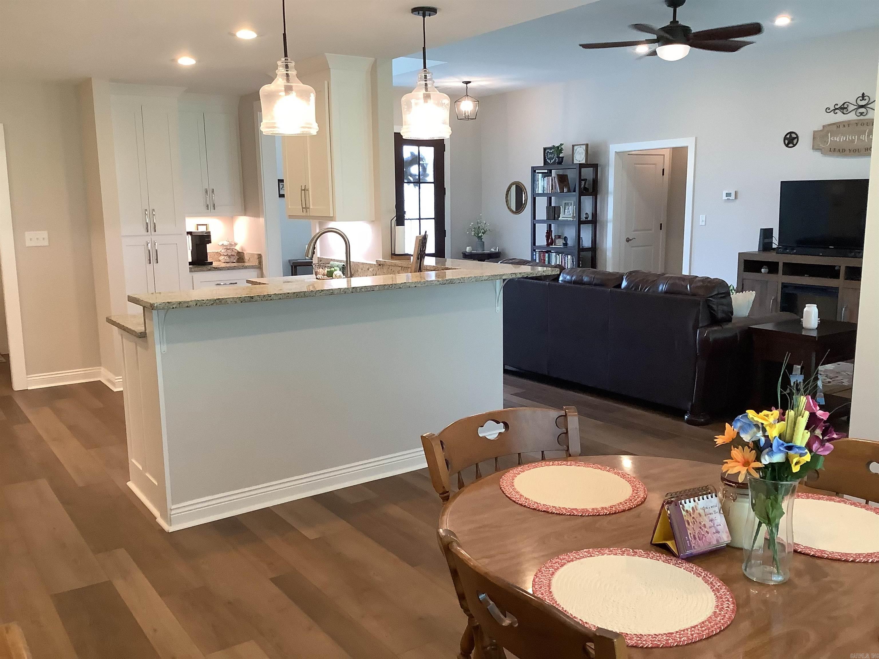 3235 Sugar Creek  Searcy, AR