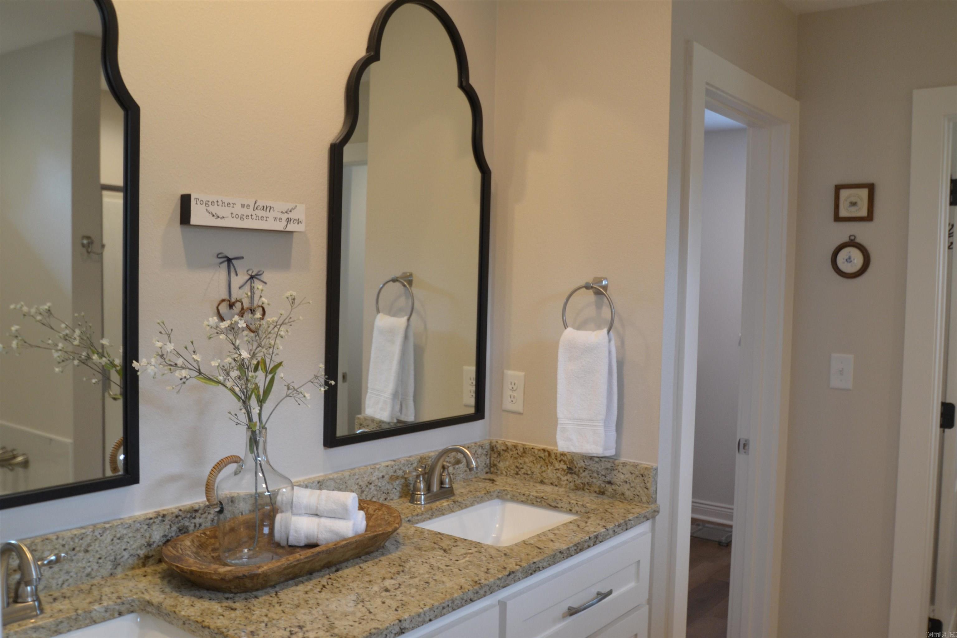 3235 Sugar Creek  Searcy, AR