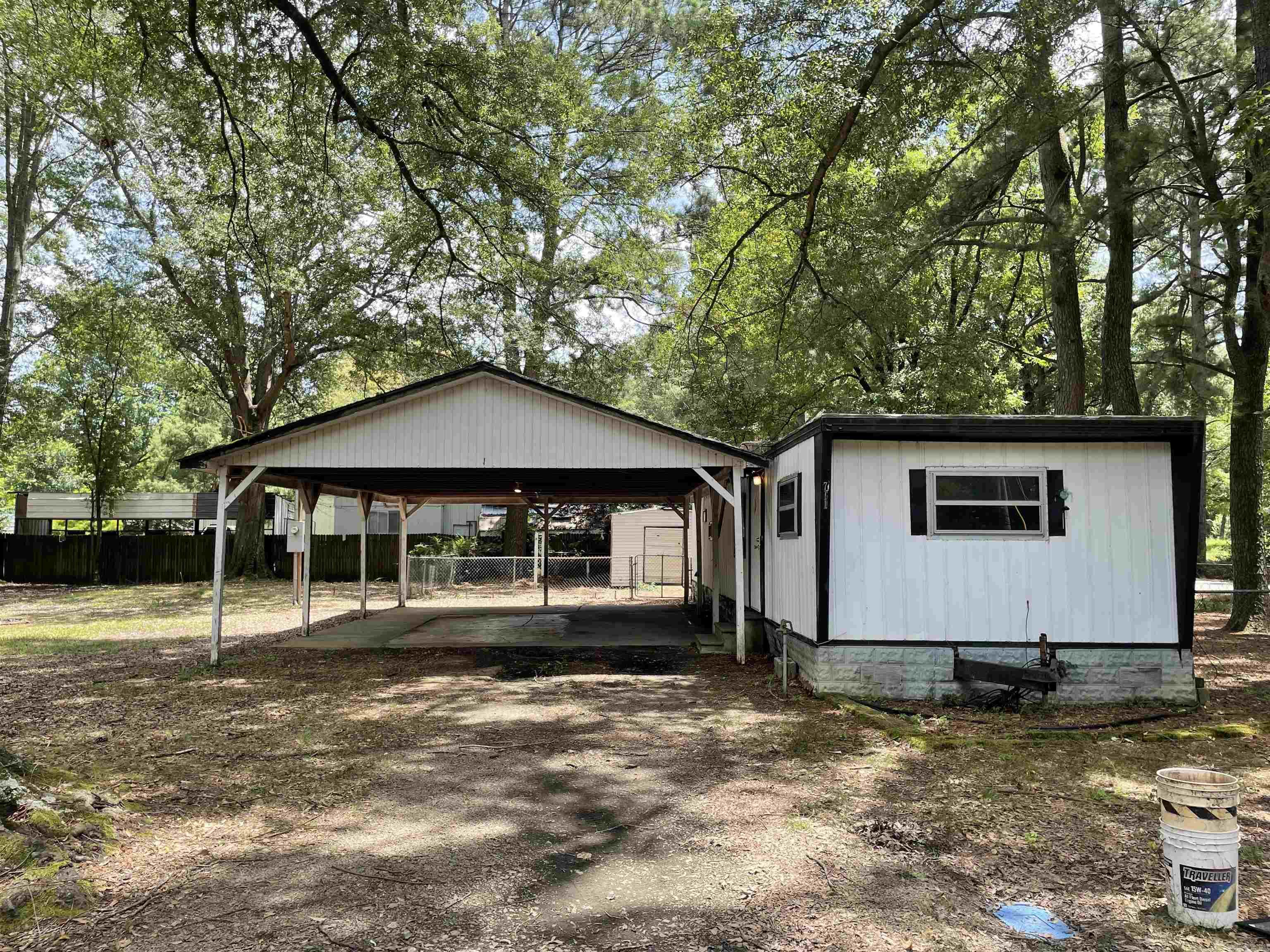 711 Dauthat St  Kensett, AR