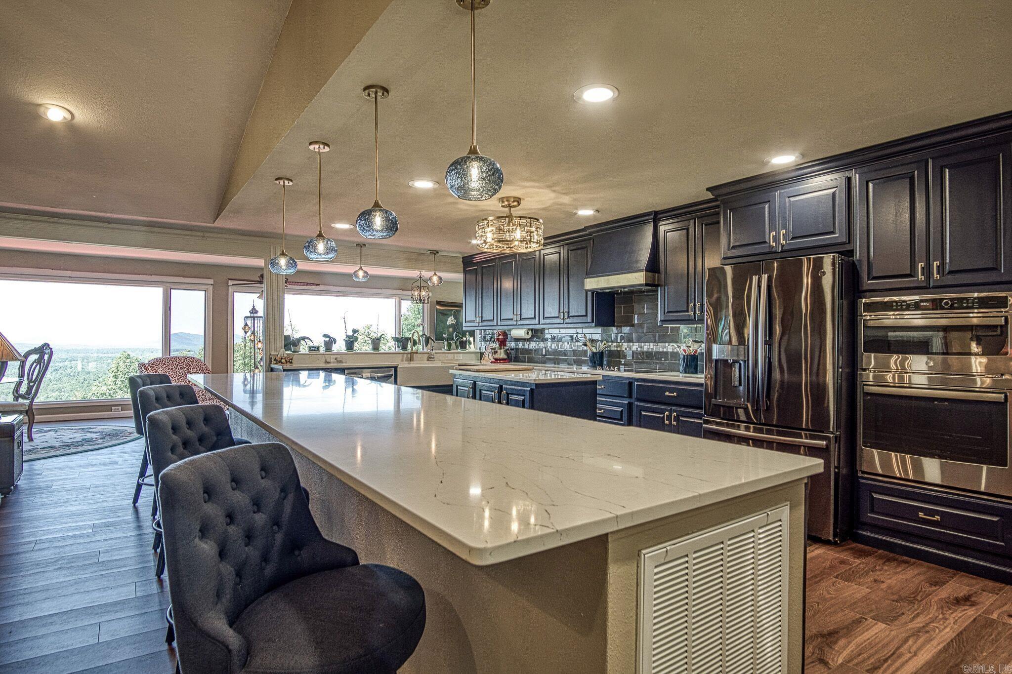 37 Ponferrada Way  Hot Springs Village, AR