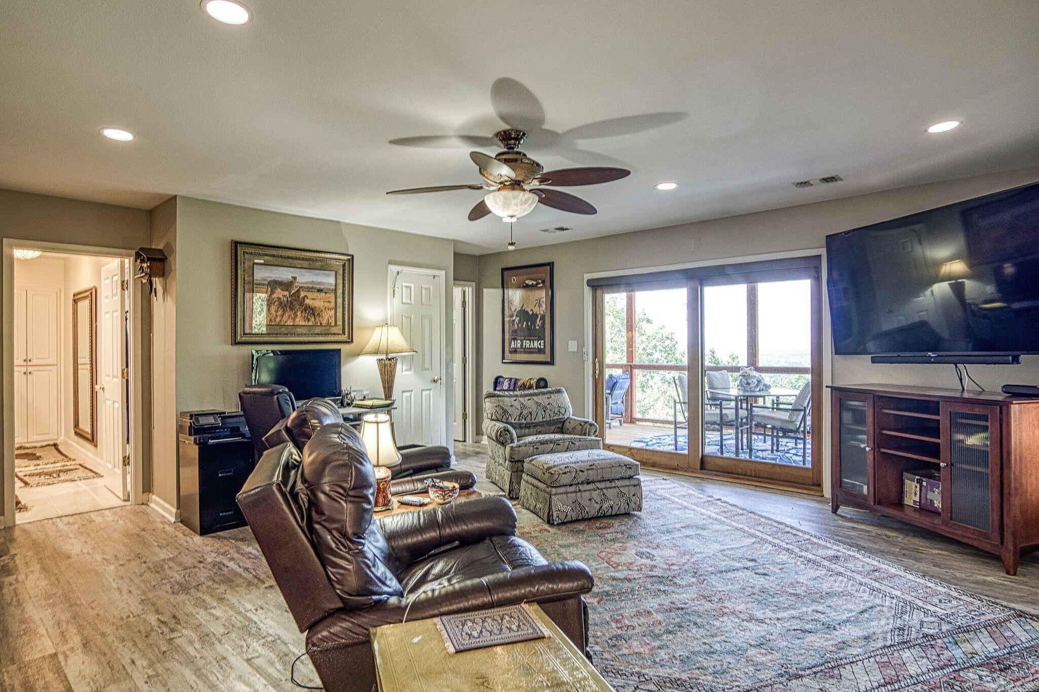 37 Ponferrada Way  Hot Springs Village, AR