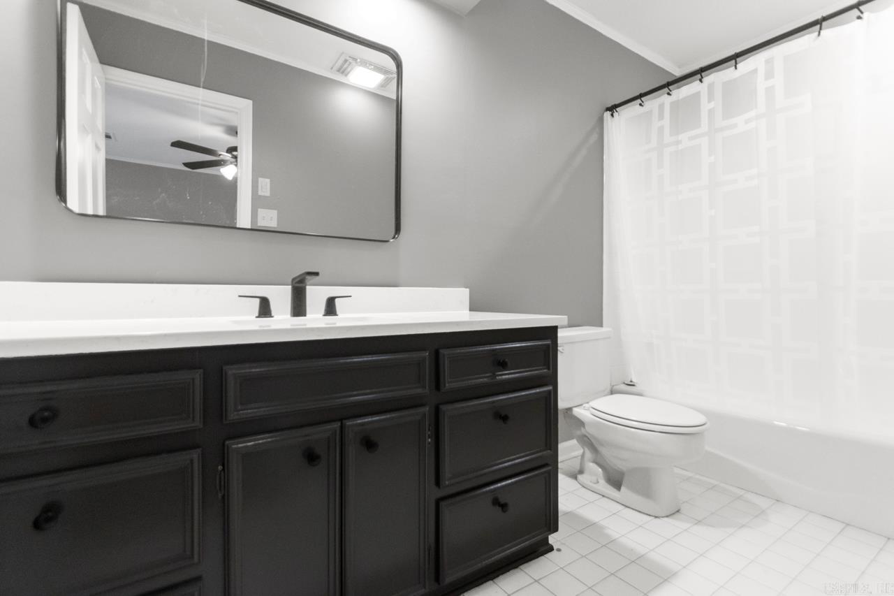 15 Saint Charles  Little Rock, AR