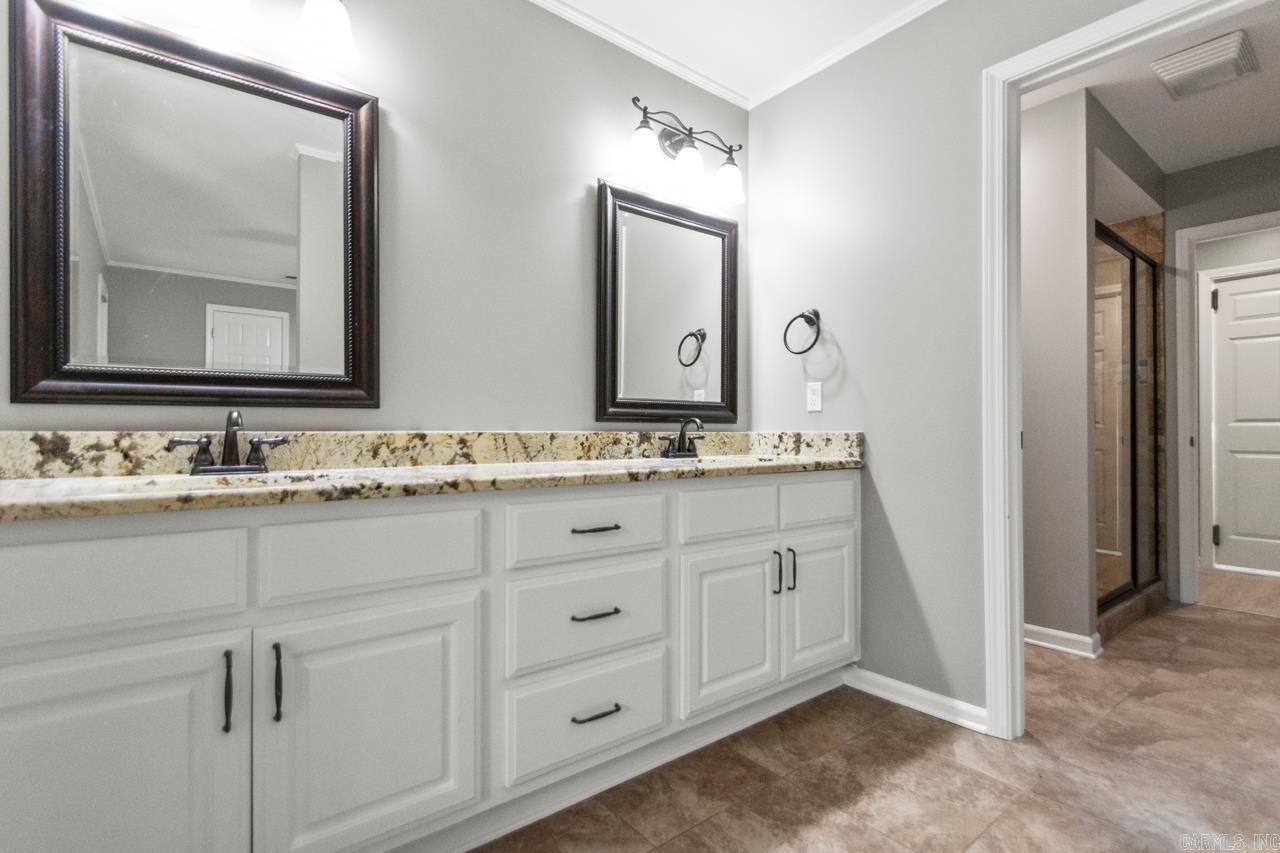 15 Saint Charles  Little Rock, AR