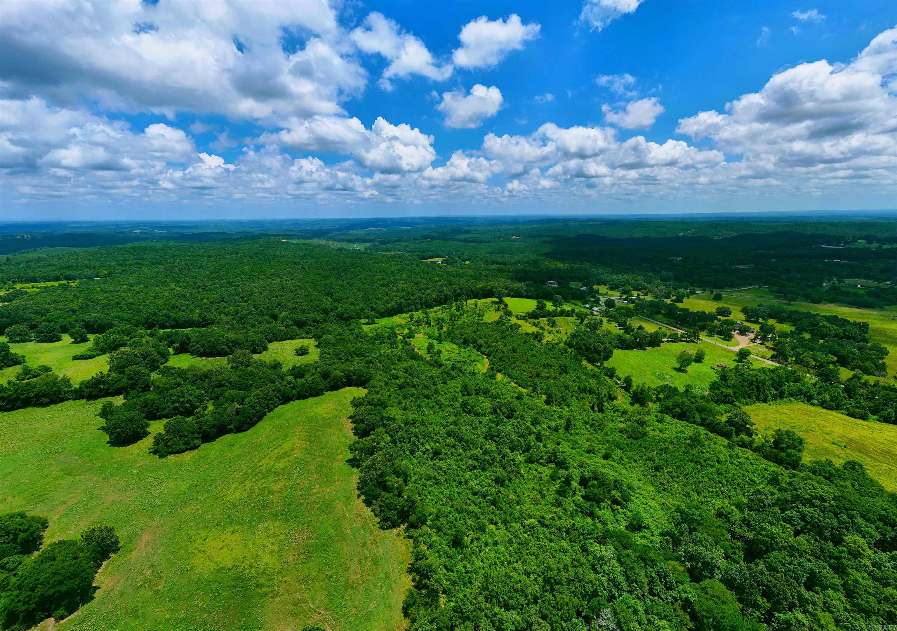 352 King Road Gillham, AR 71841