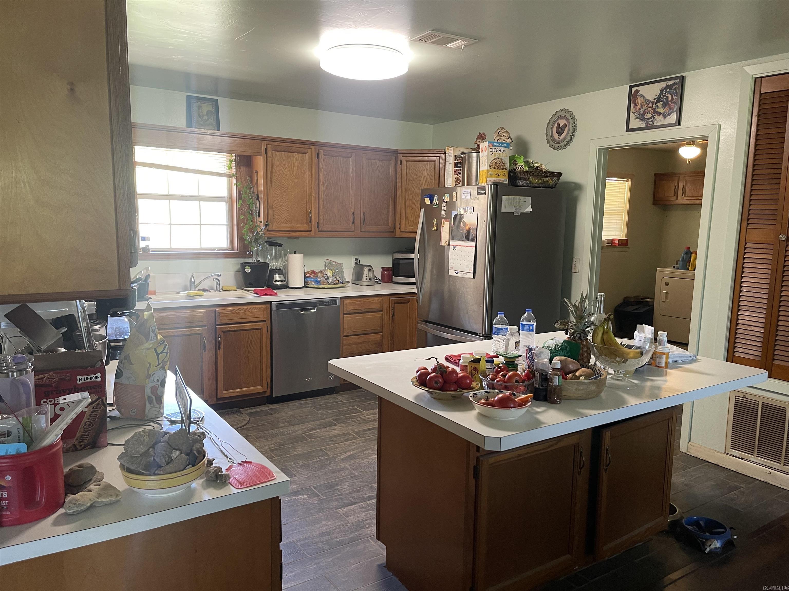 352 King Road Gillham, AR 71841
