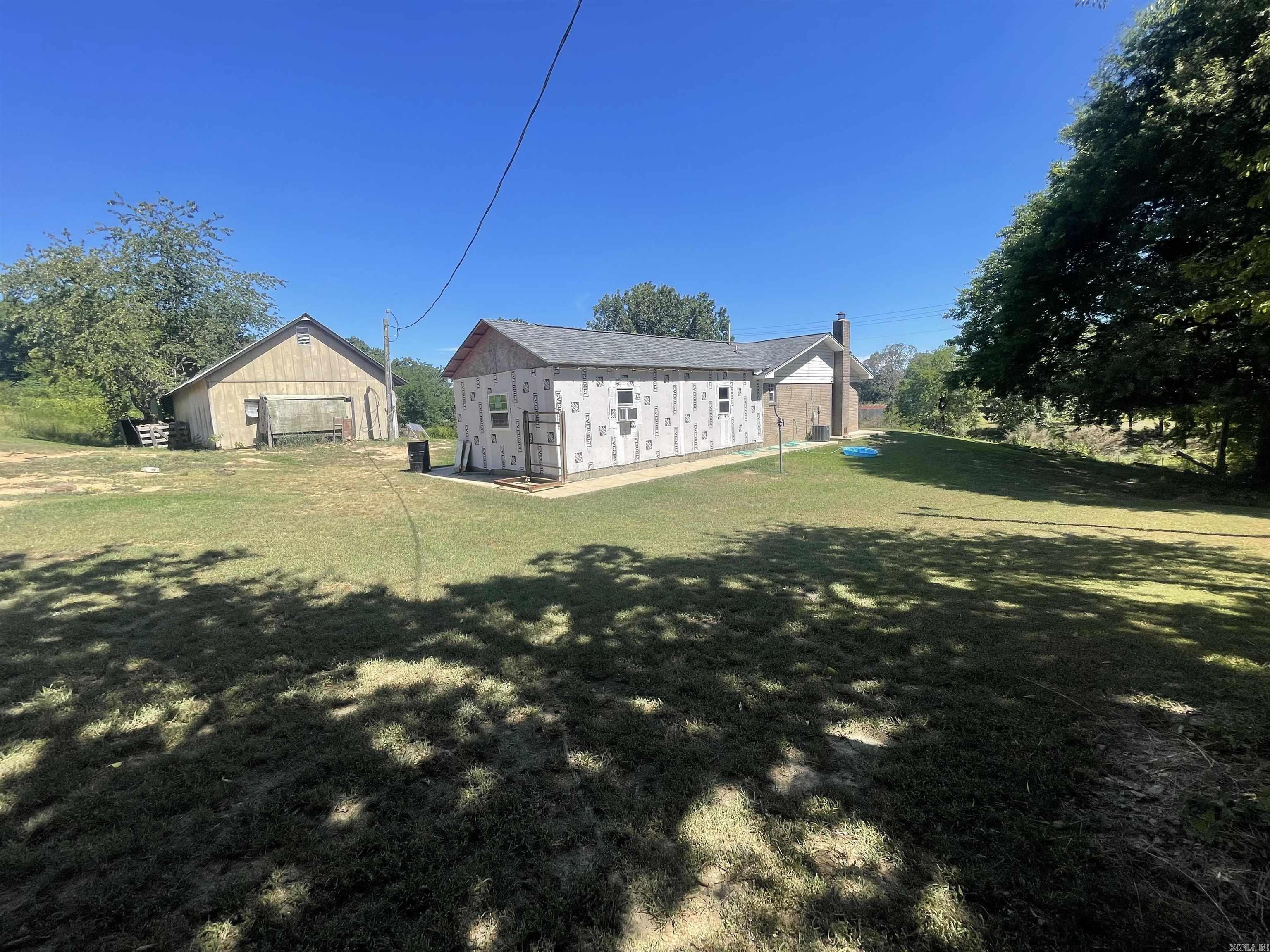 352 King Road Gillham, AR 71841