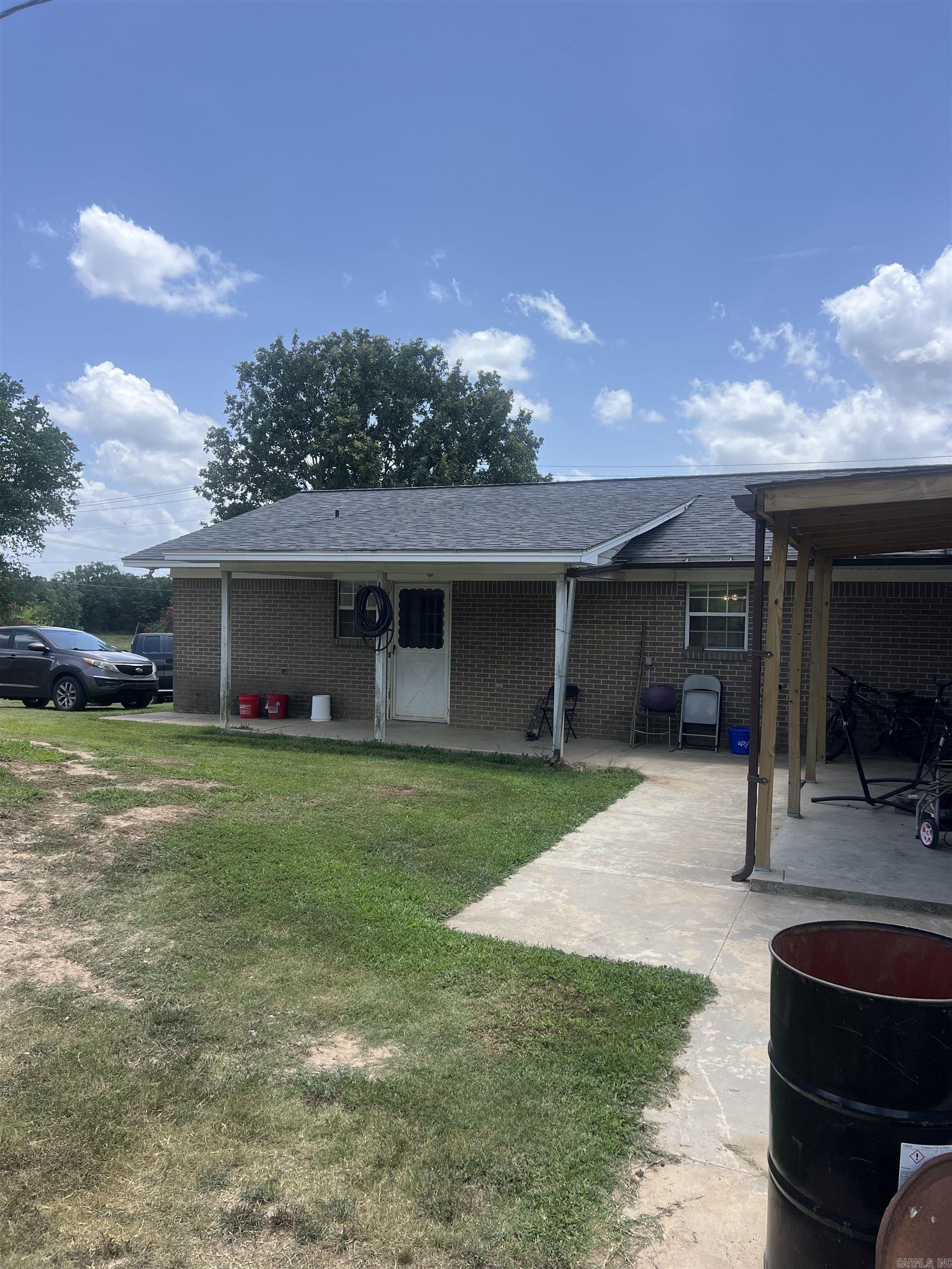 352 King  Gillham, AR