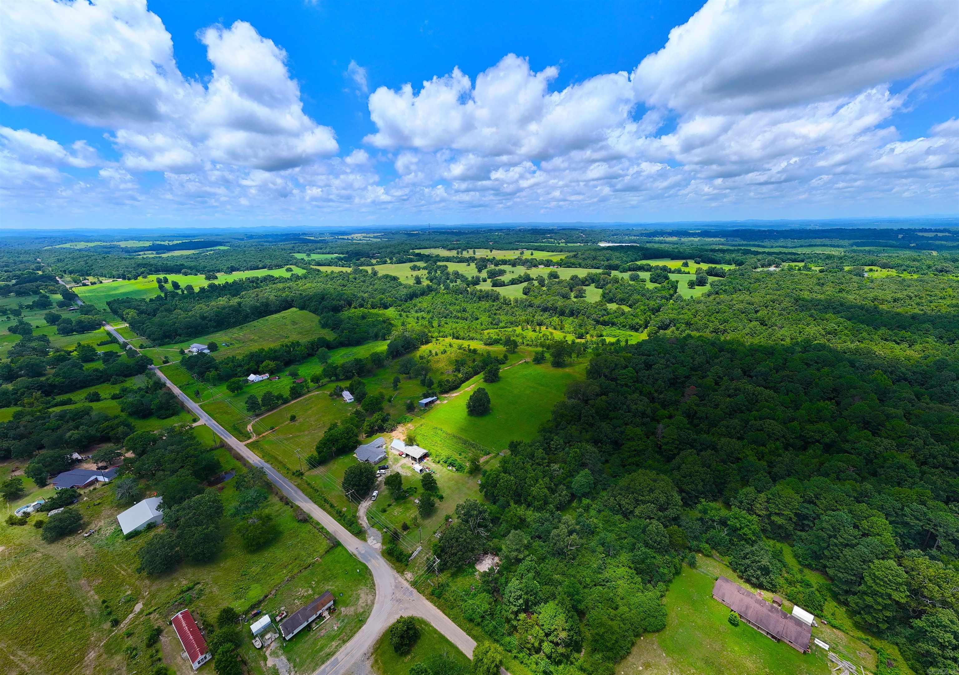352 King Road Gillham, AR 71841