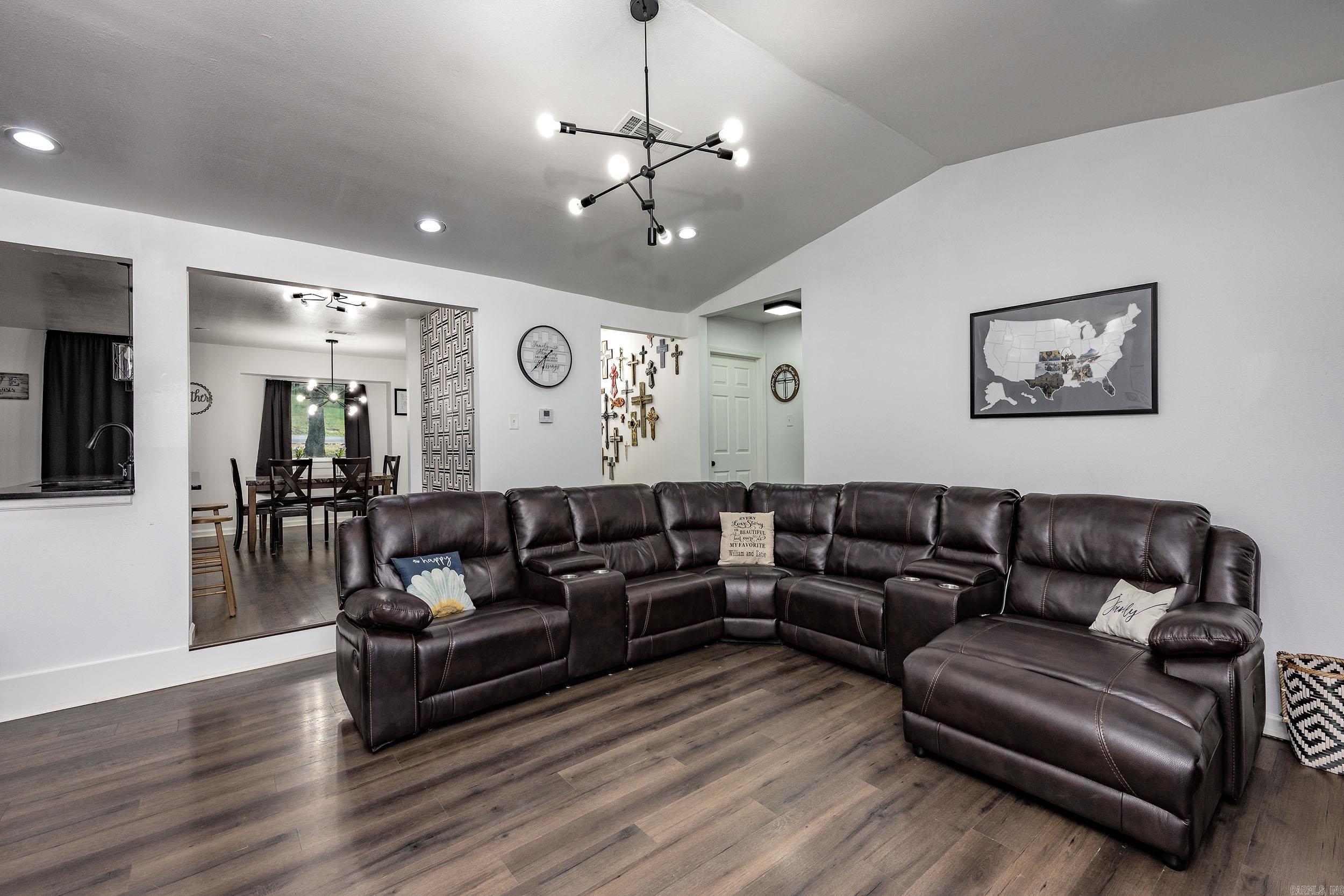 19 Millstone  Maumelle, AR