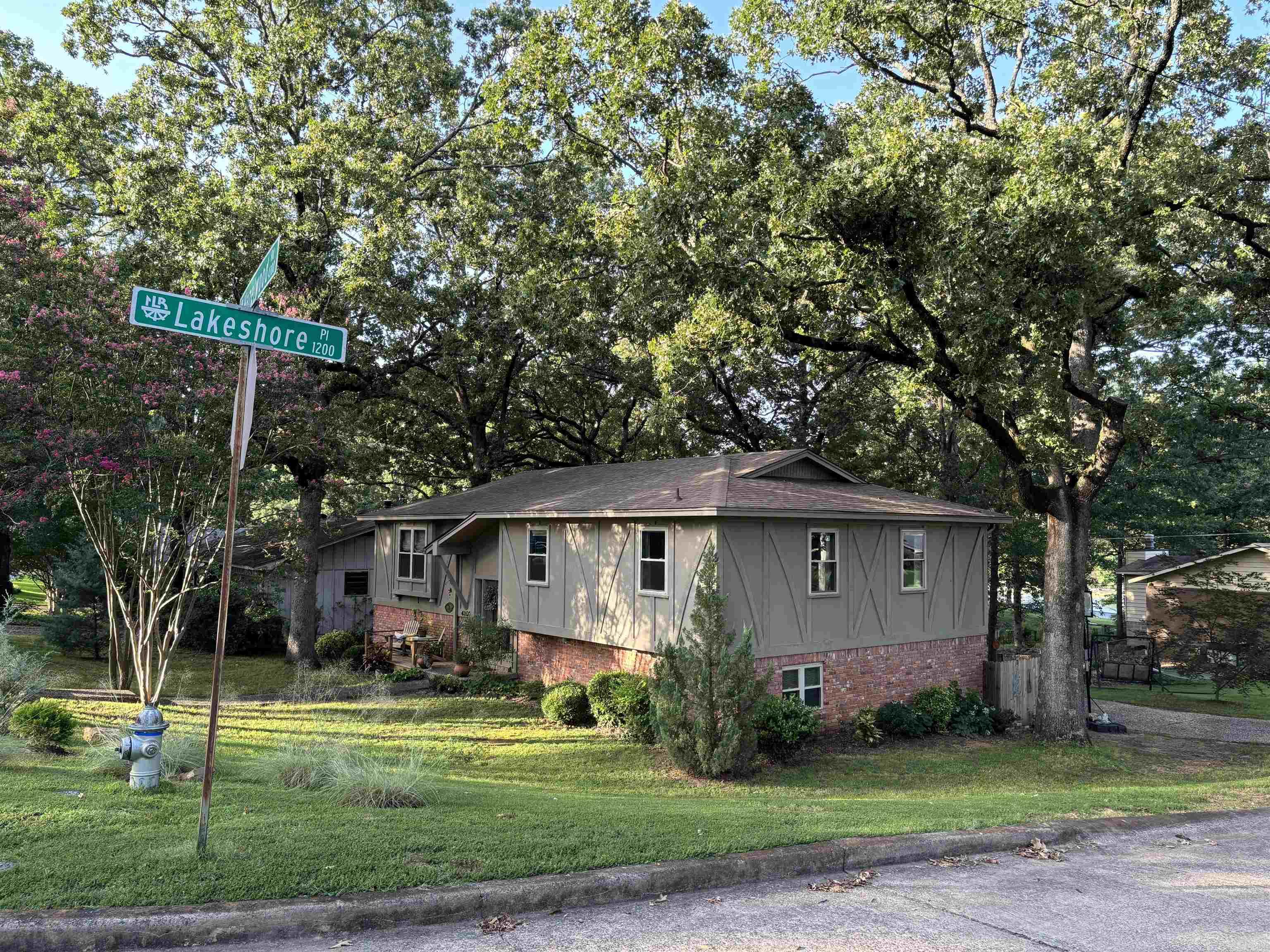 4300 Hazelwood Rd.  North Little Rock, AR