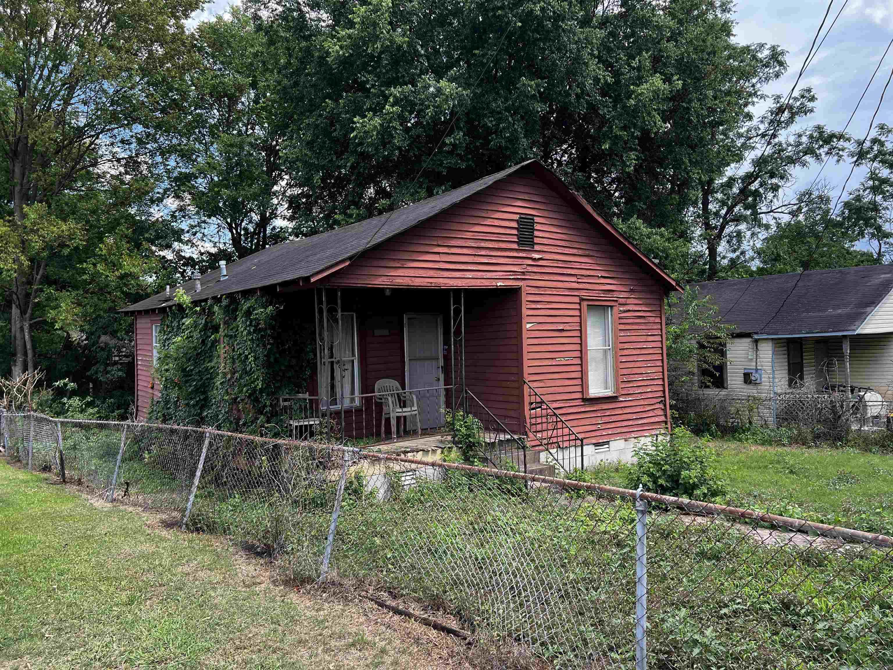 3319 Short Spring  Little Rock, AR