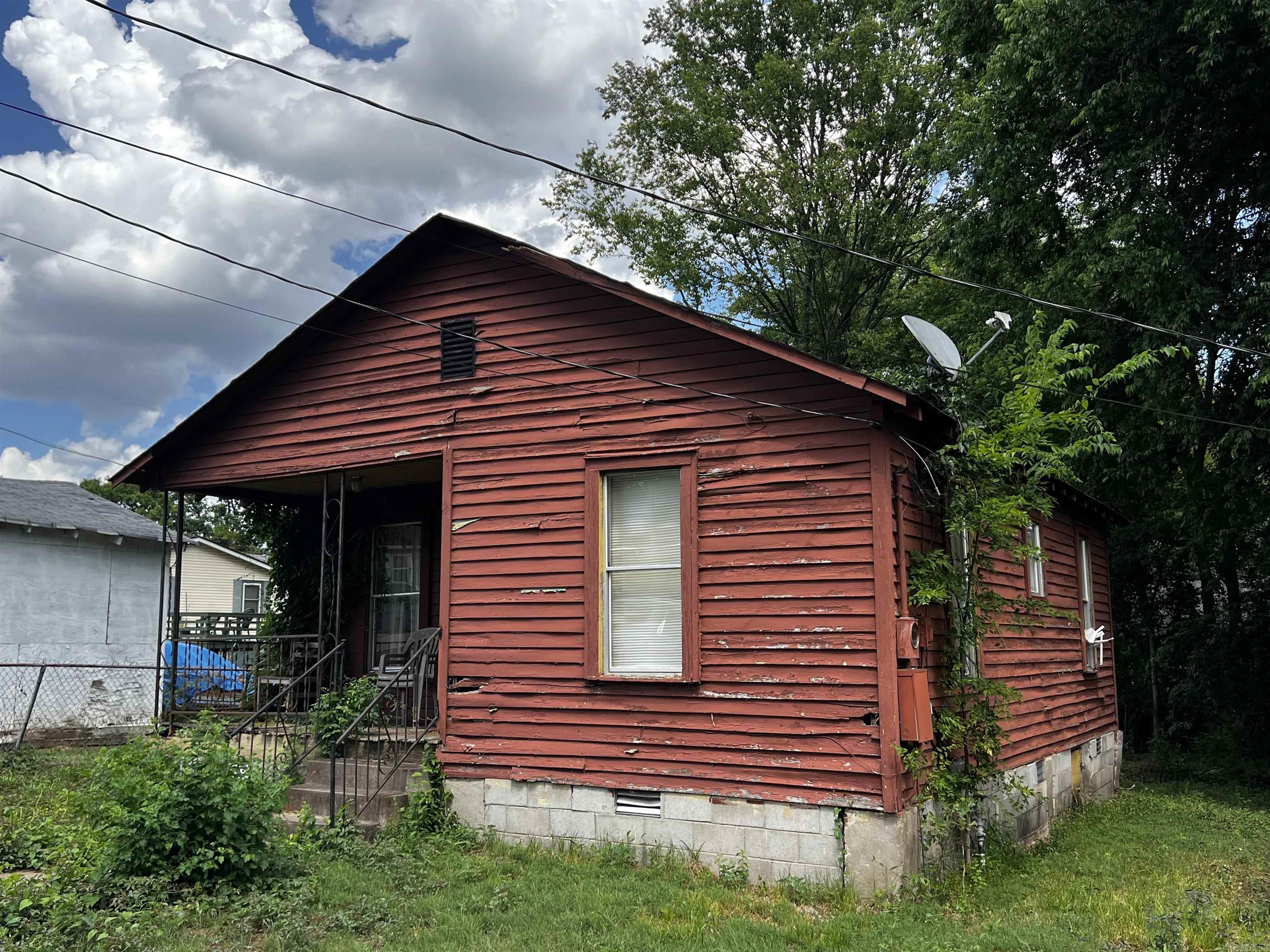 3319 Short Spring  Little Rock, AR