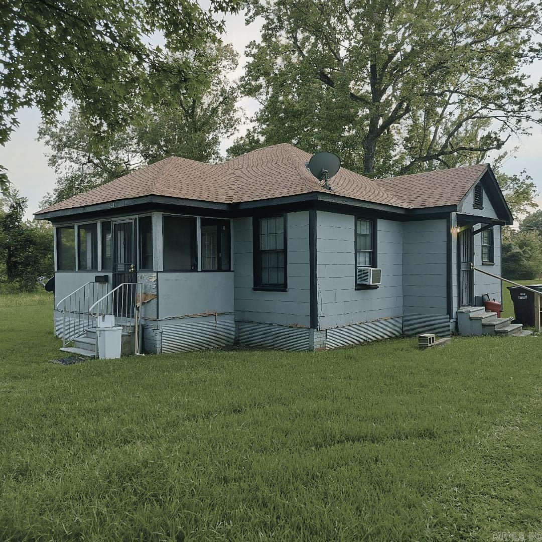 308 N Mississippi St  Crossett, AR