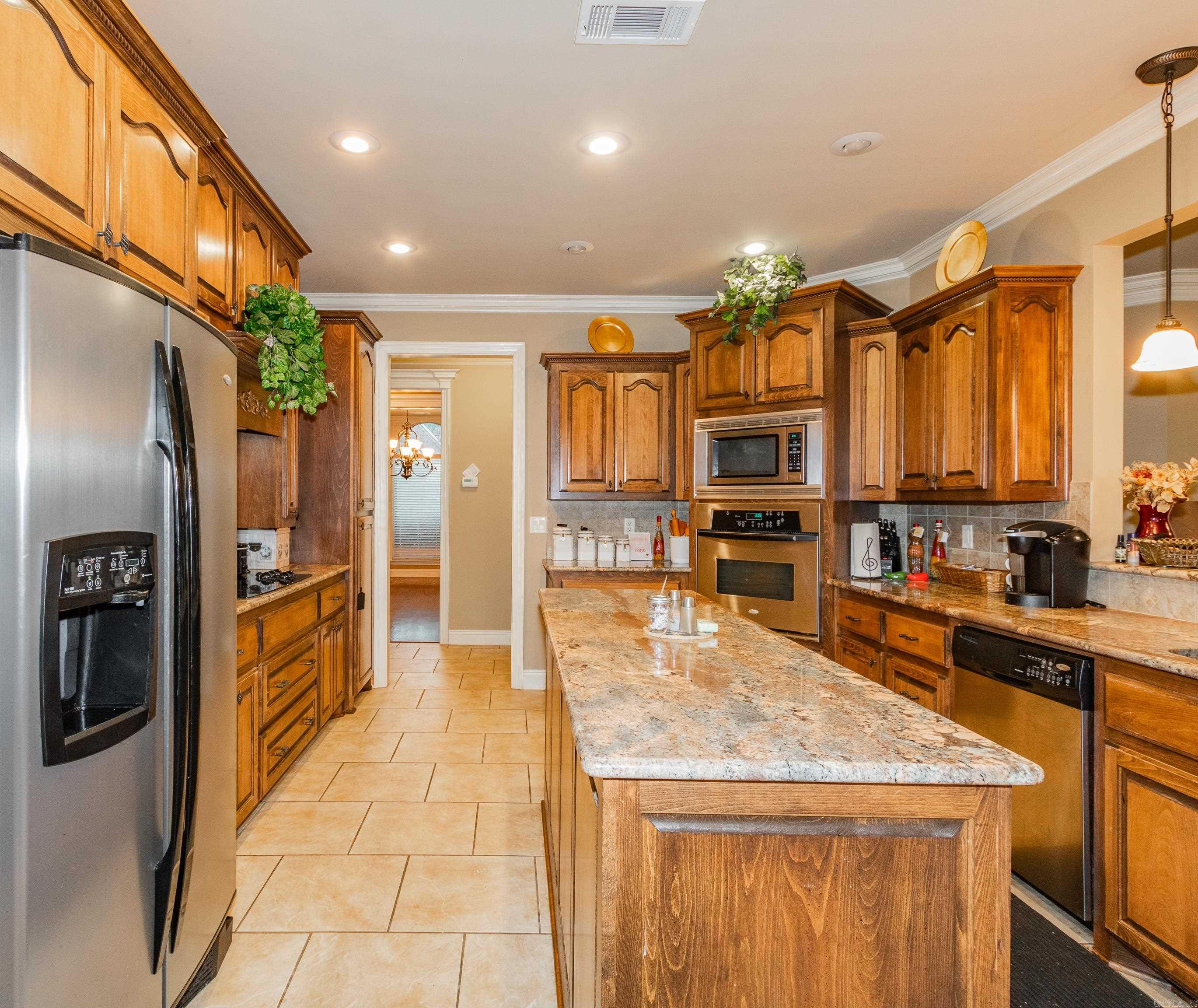 3924 Commonwealth Dr  Bryant, AR
