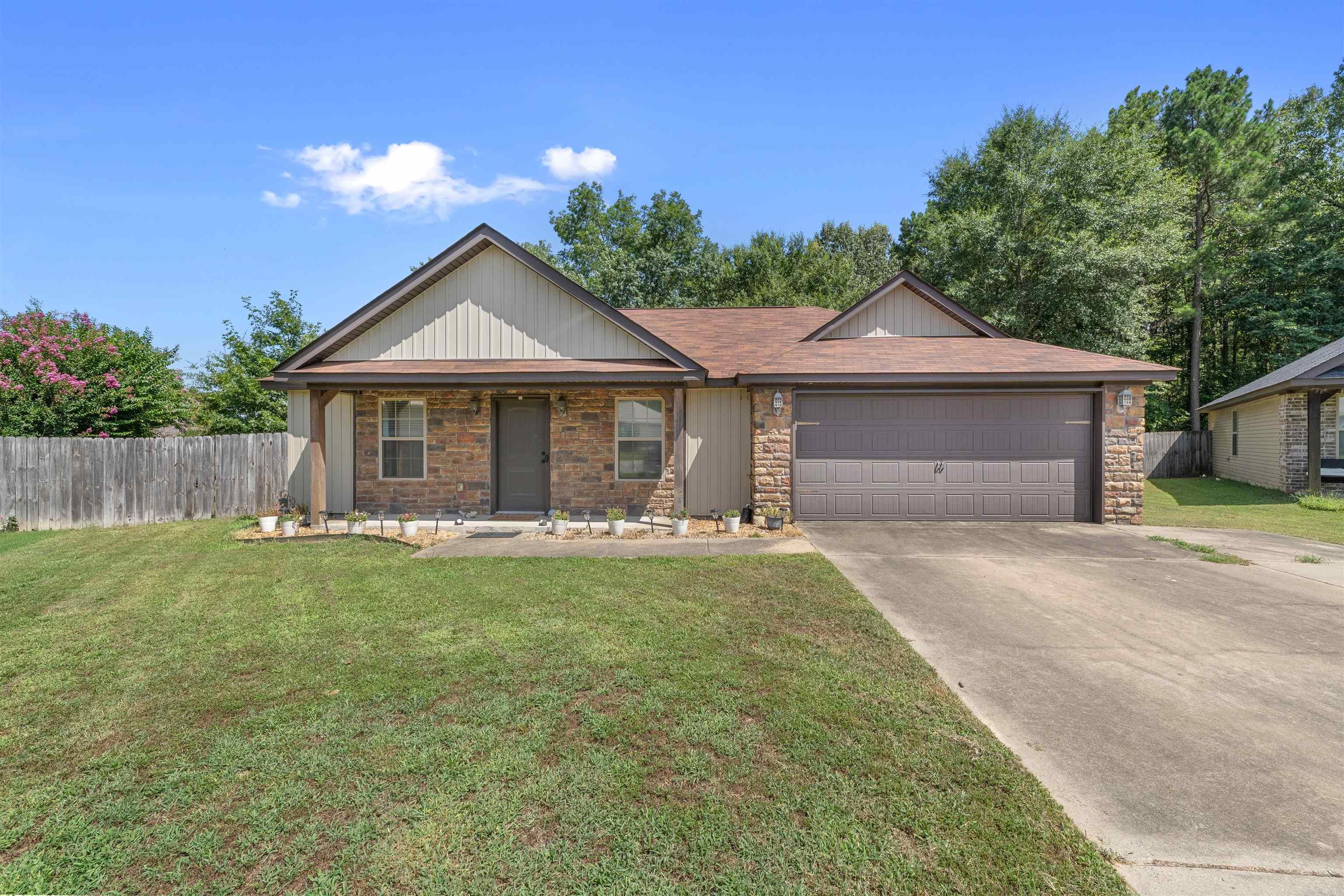 513 Saint Charles Ct  Haskell, AR