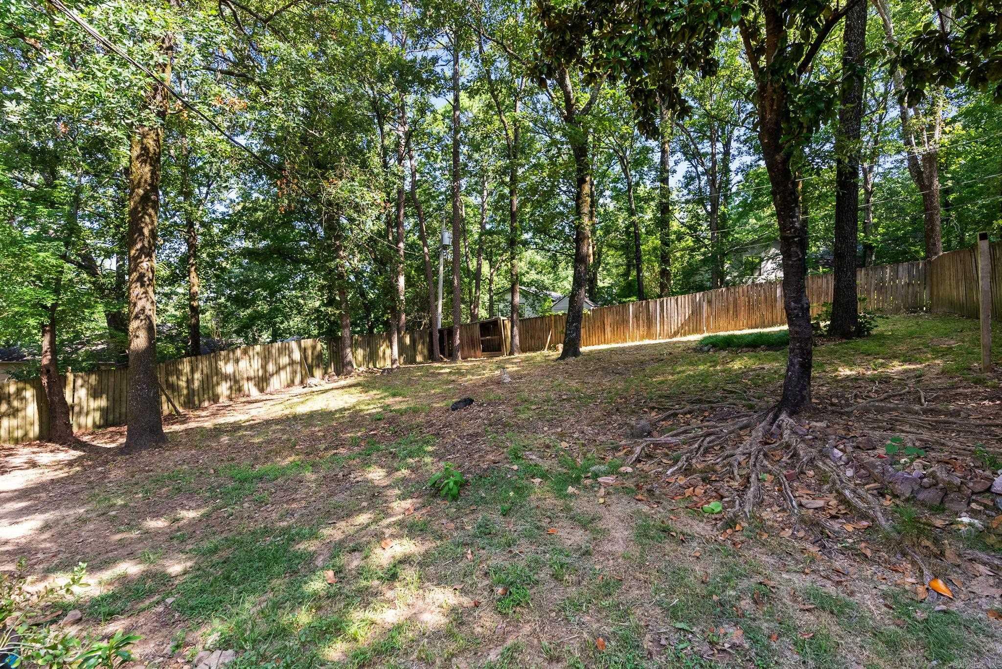 13204 Laurel Oaks  Little Rock, AR