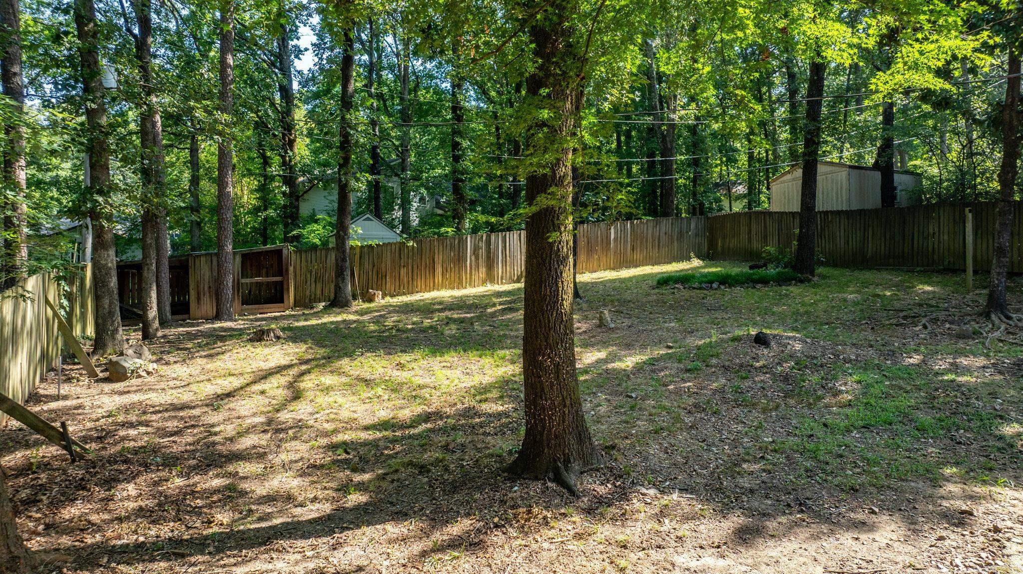 13204 Laurel Oaks  Little Rock, AR