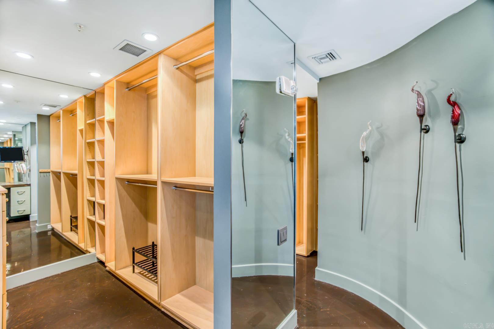 521 E President Clinton  Little Rock, AR