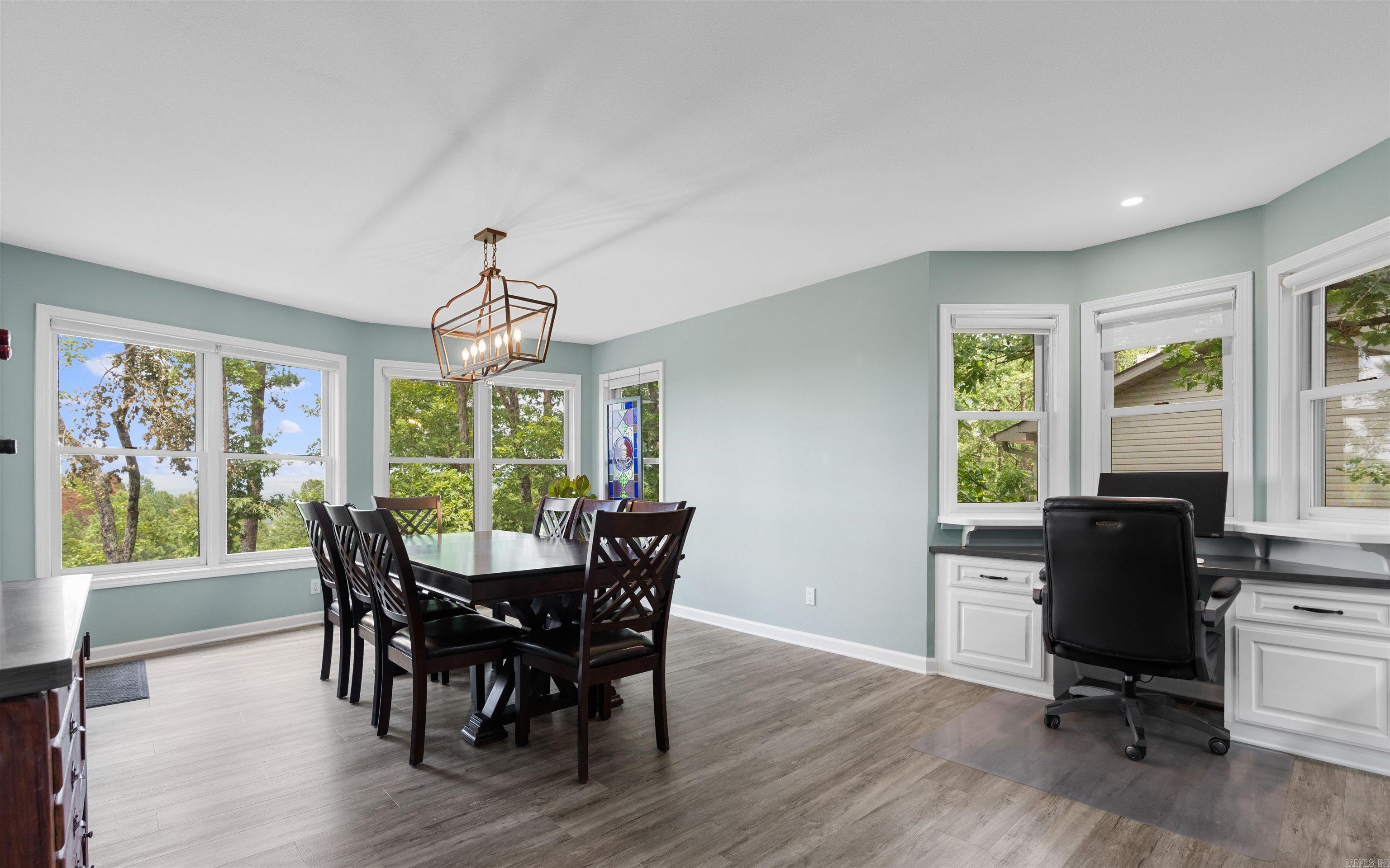 25 Cadiz  Hot Springs Village, AR