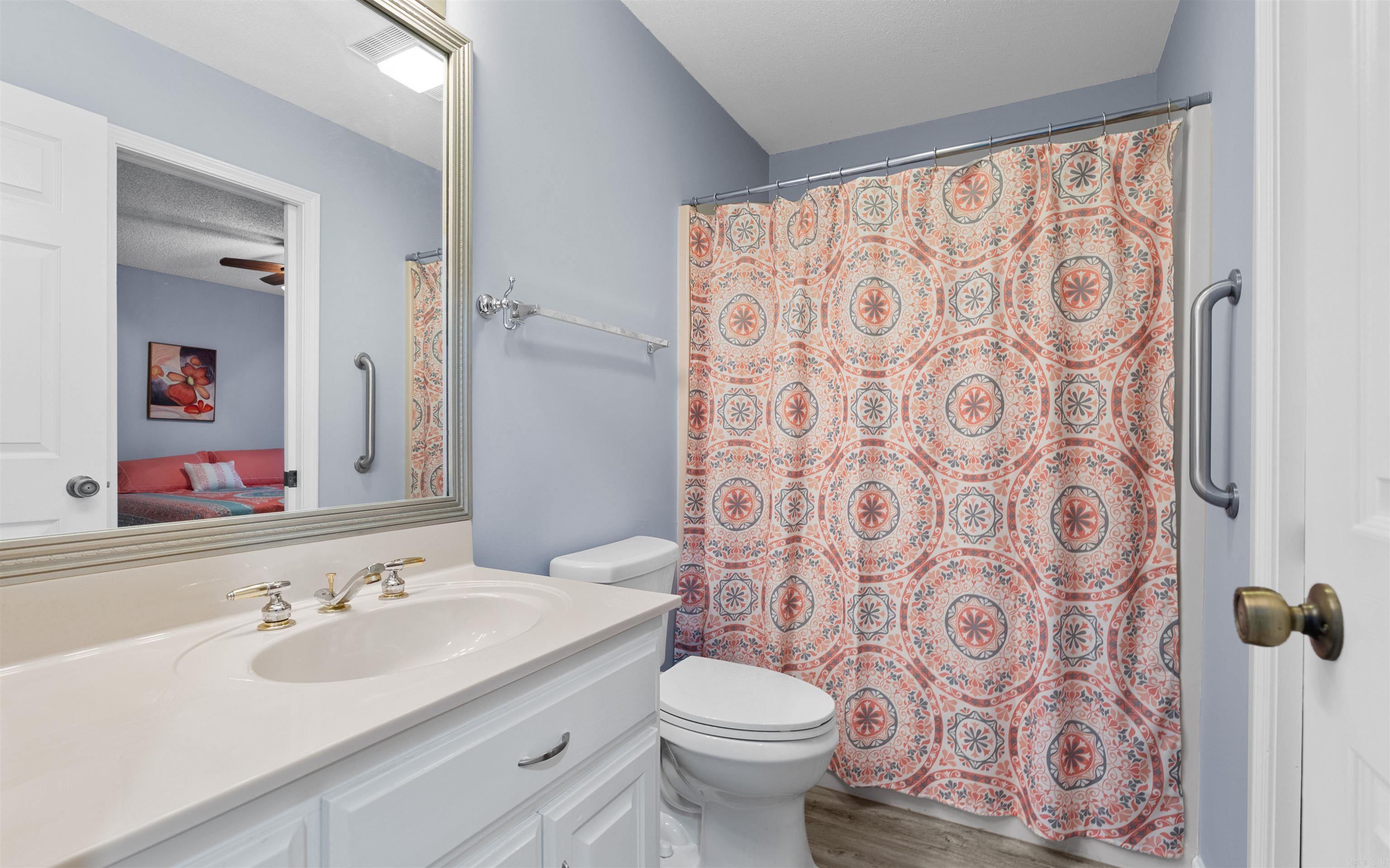 25 Cadiz  Hot Springs Village, AR
