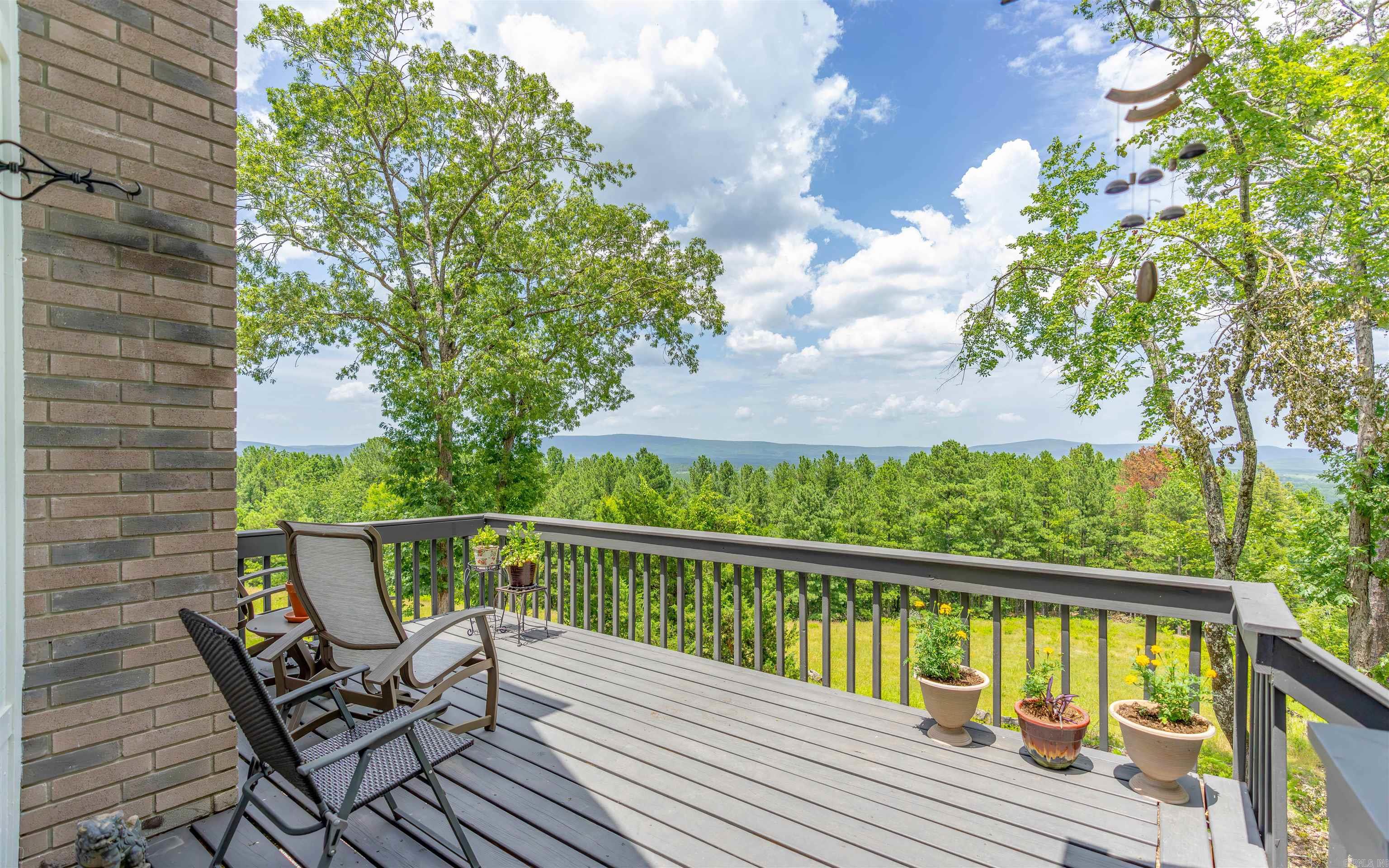 25 Cadiz  Hot Springs Village, AR